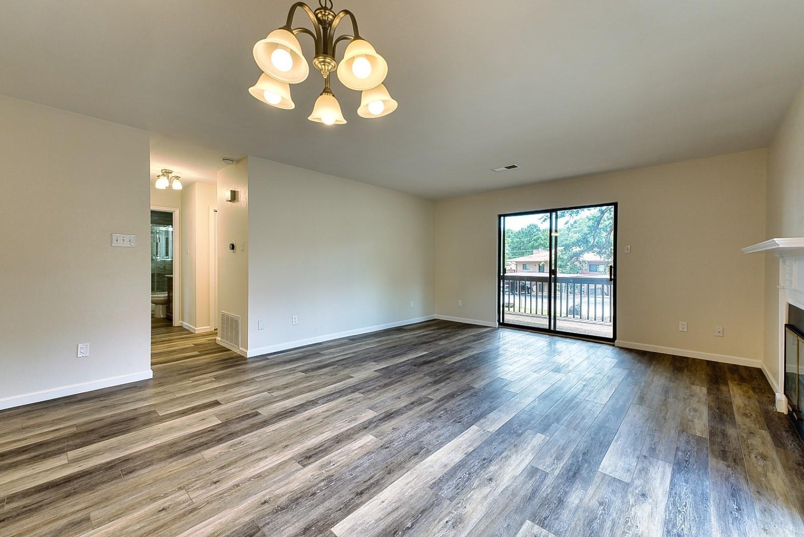 1100 Woodlawn Avenue, Unit 19  Hot Springs, AR