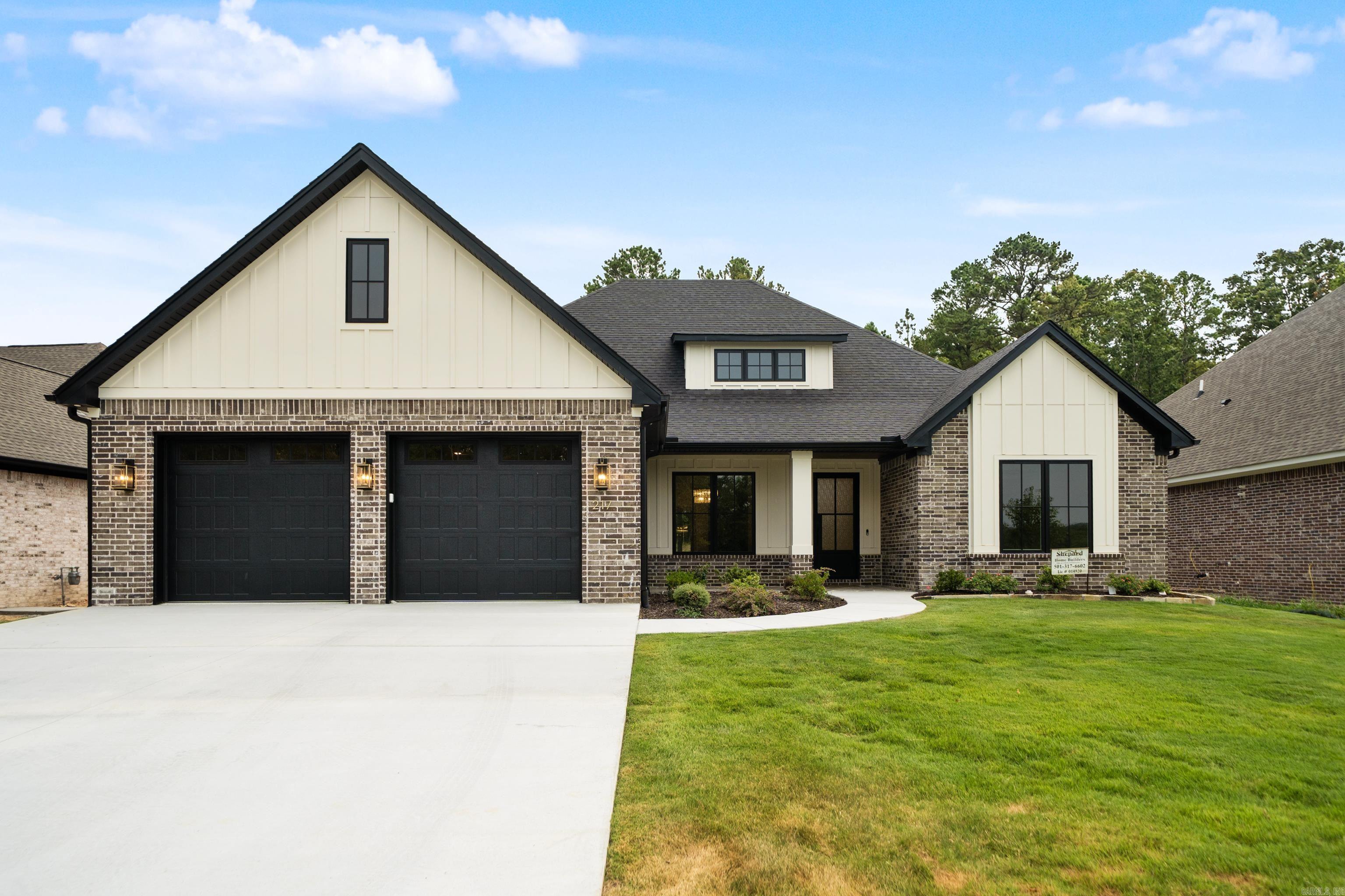 217  Gardens Gate  Hot Springs, AR