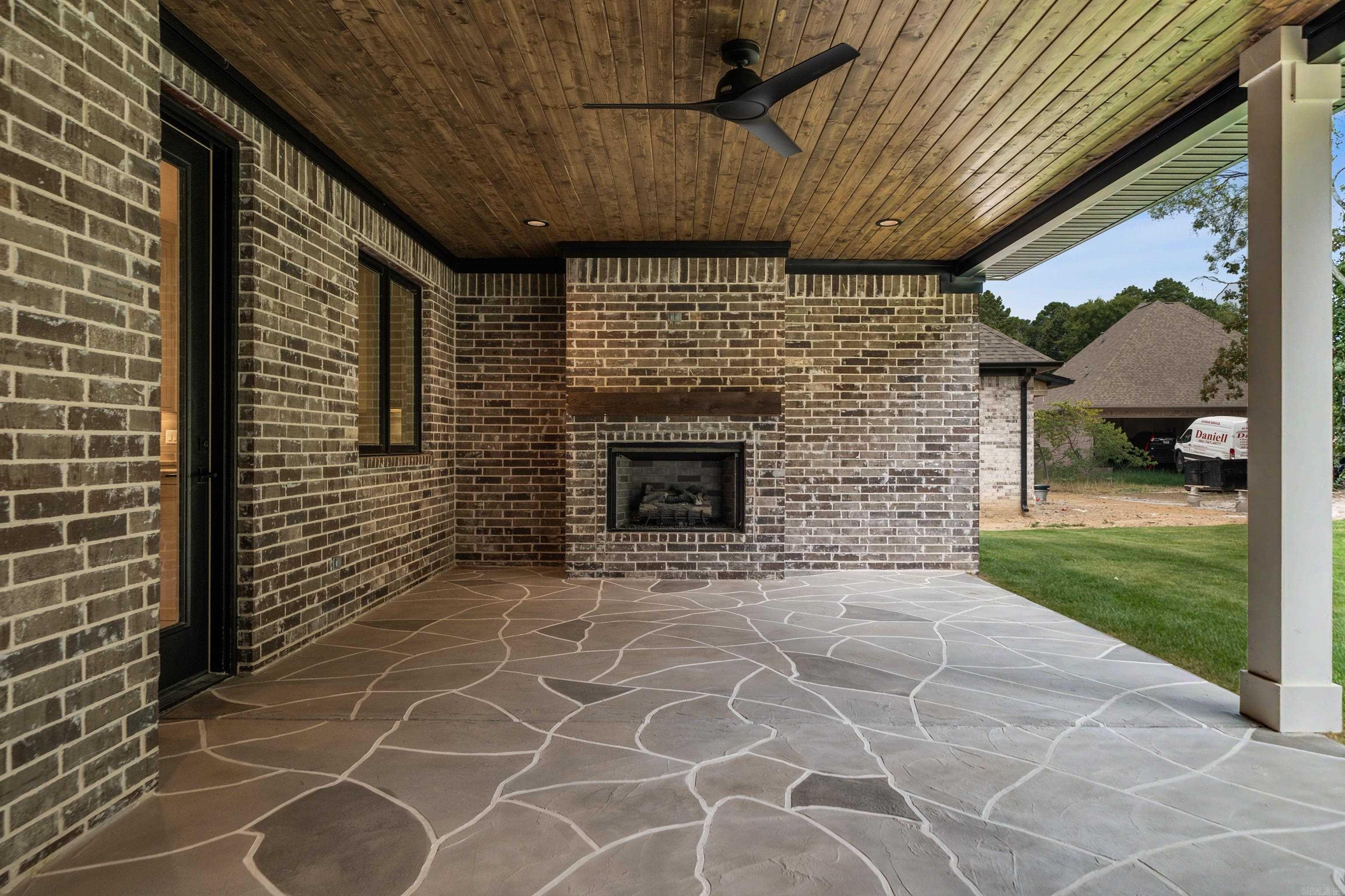 217 Gardens Gate  Hot Springs, AR