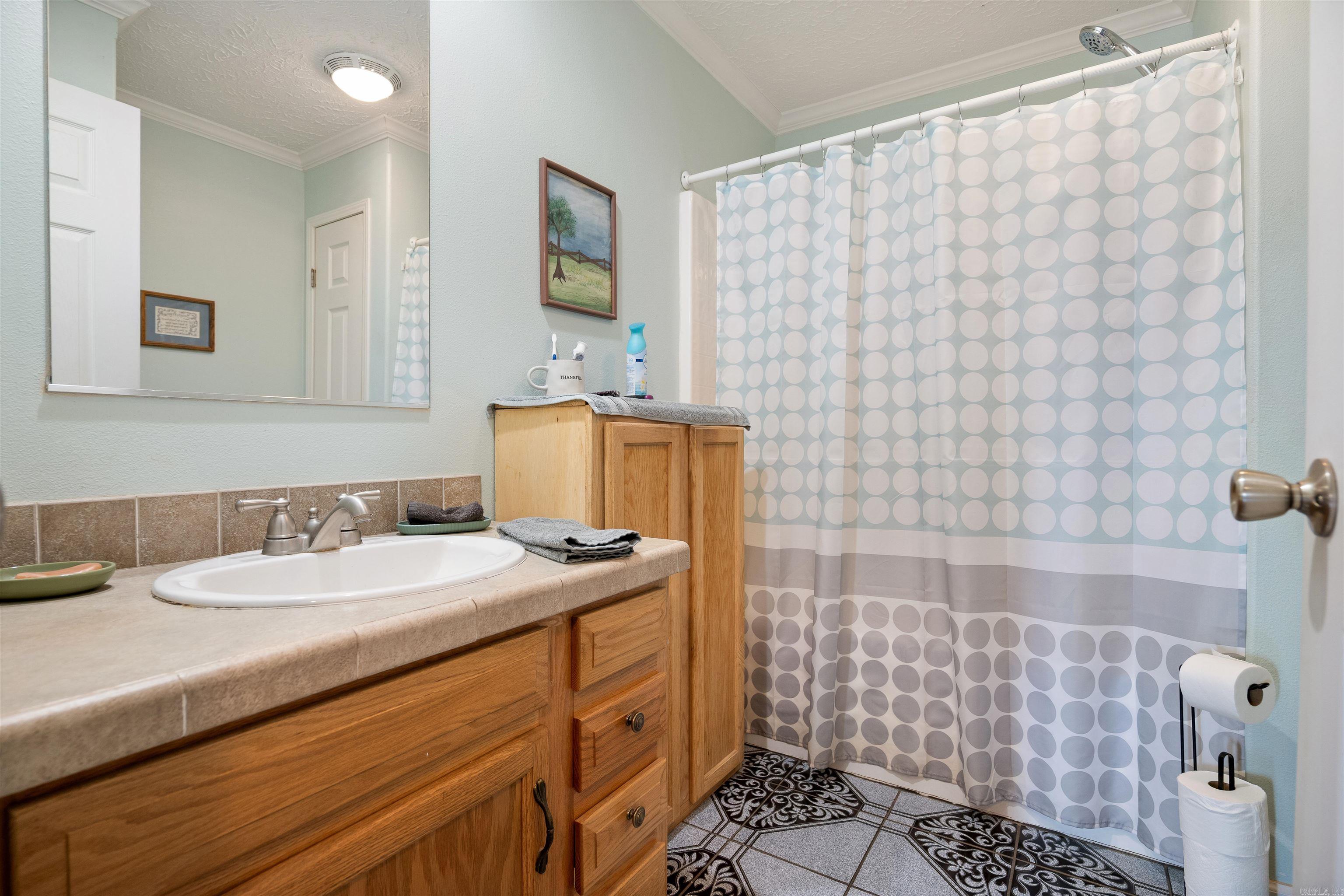 201 Lawrence Road 160  Smithville, AR