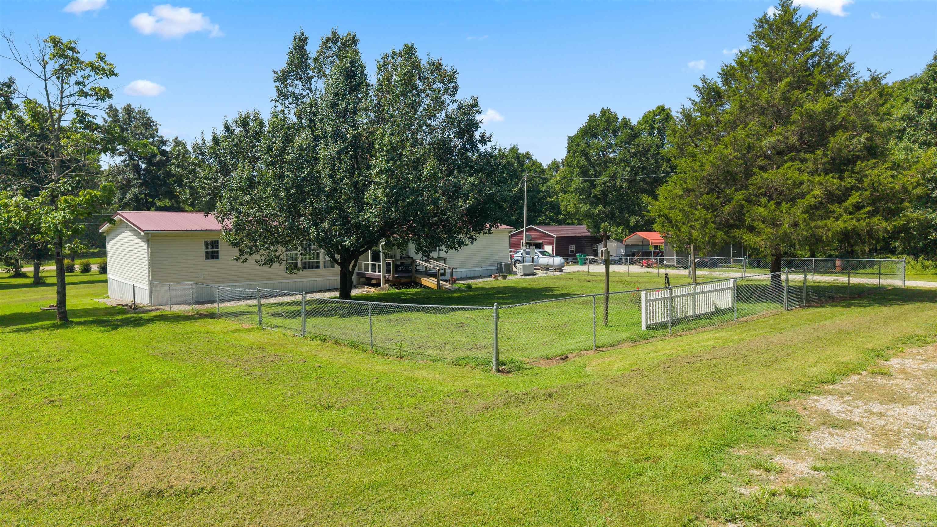 201 Lawrence Road 160  Smithville, AR