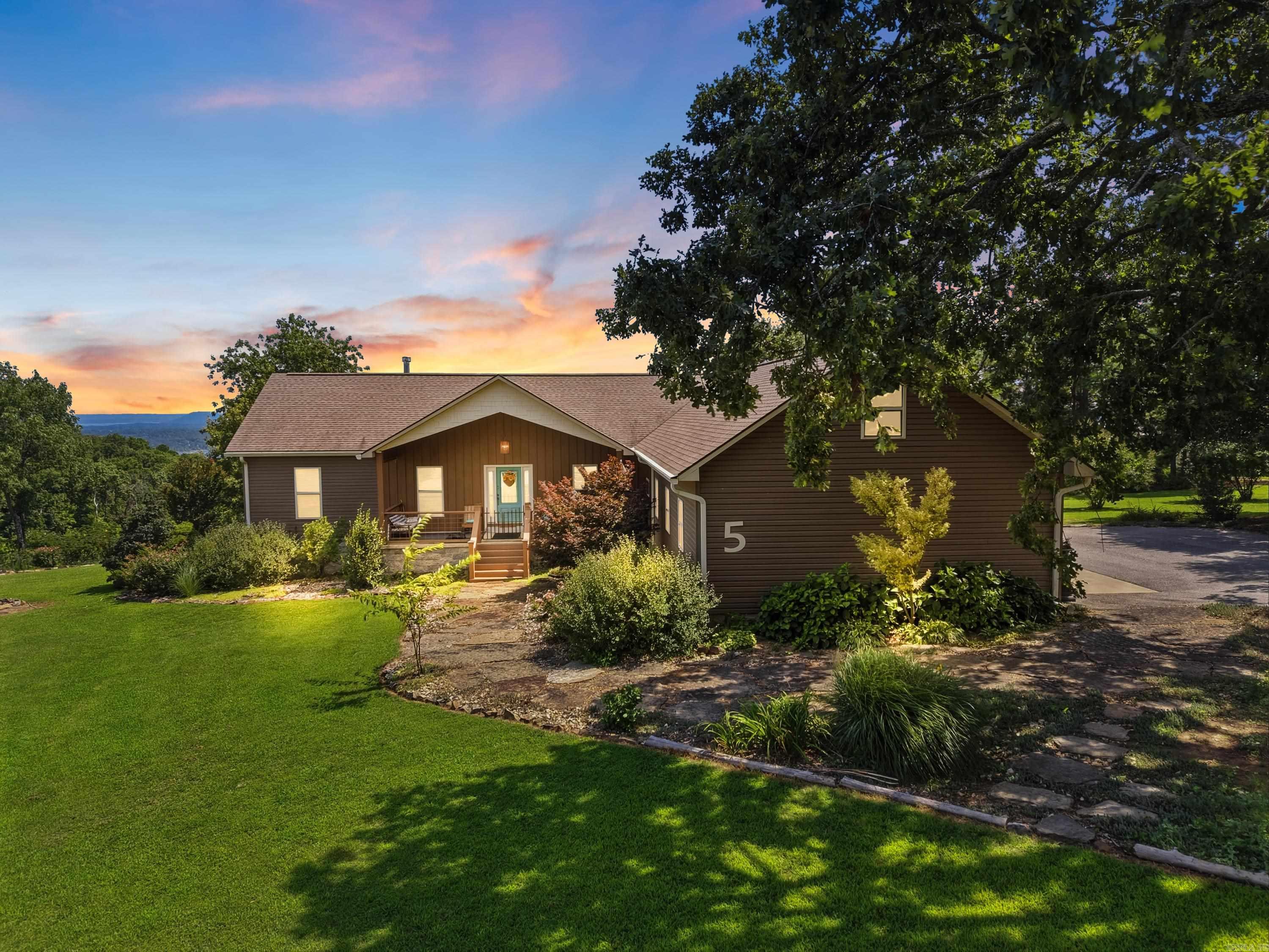 5  Irish Hills  Edgemont, AR