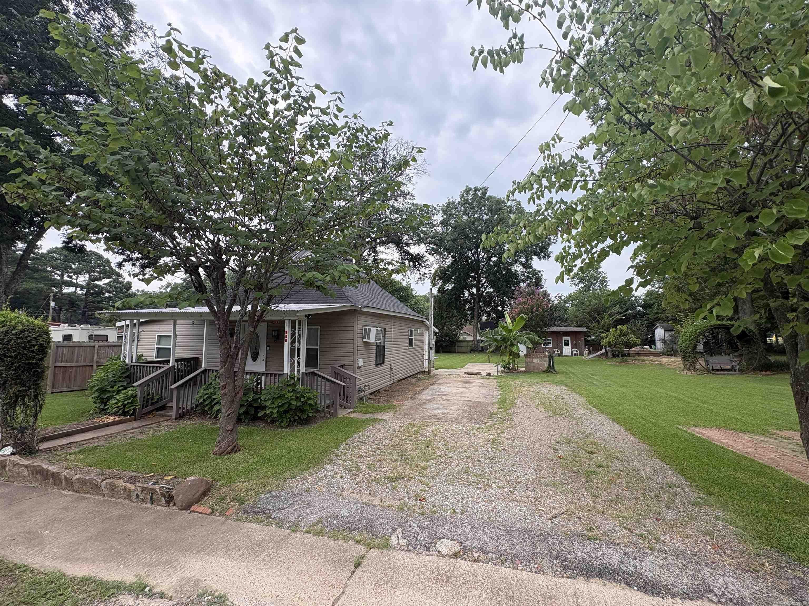 106 Arch Street  Bald Knob, AR