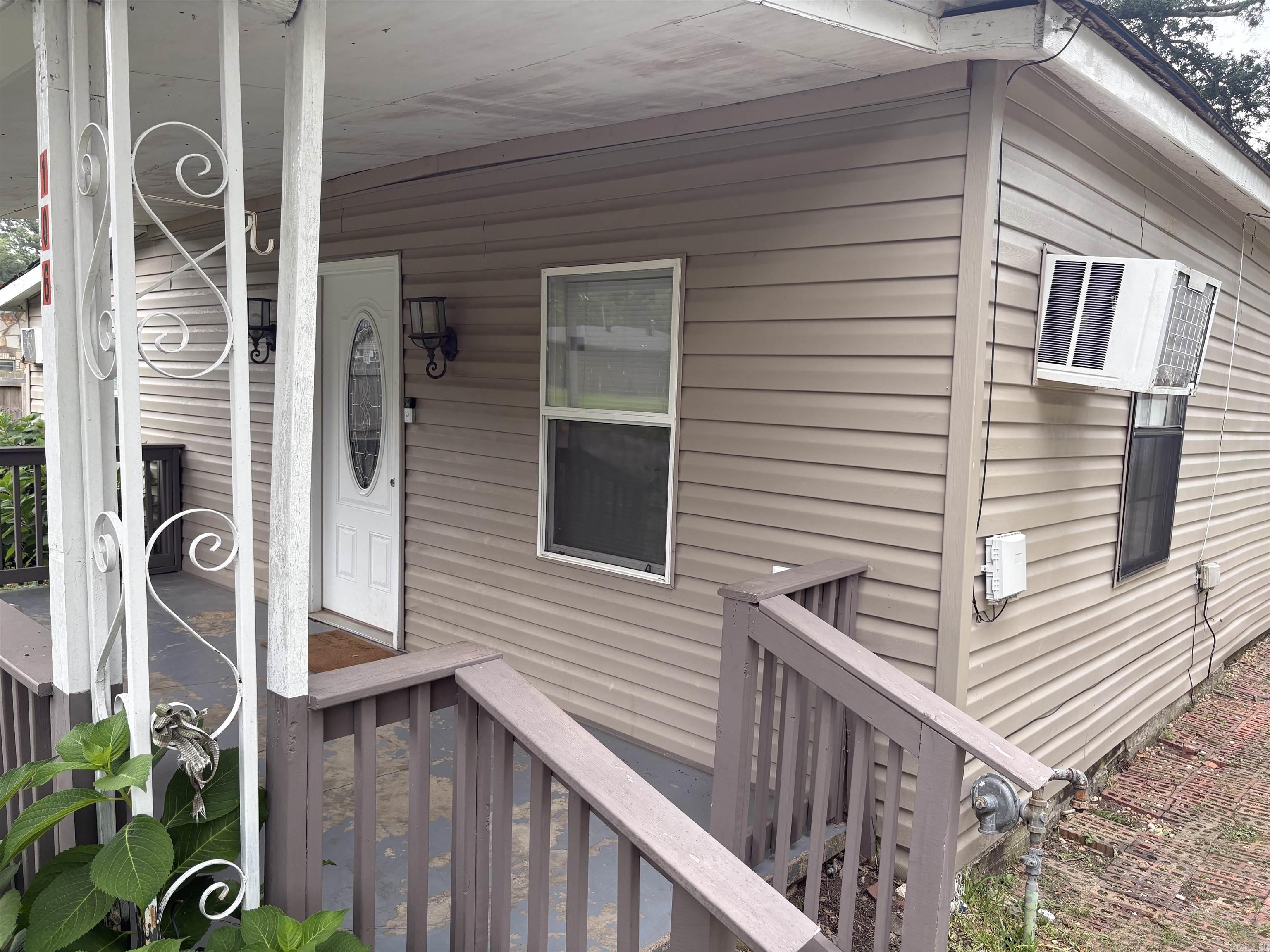 106 Arch Street  Bald Knob, AR