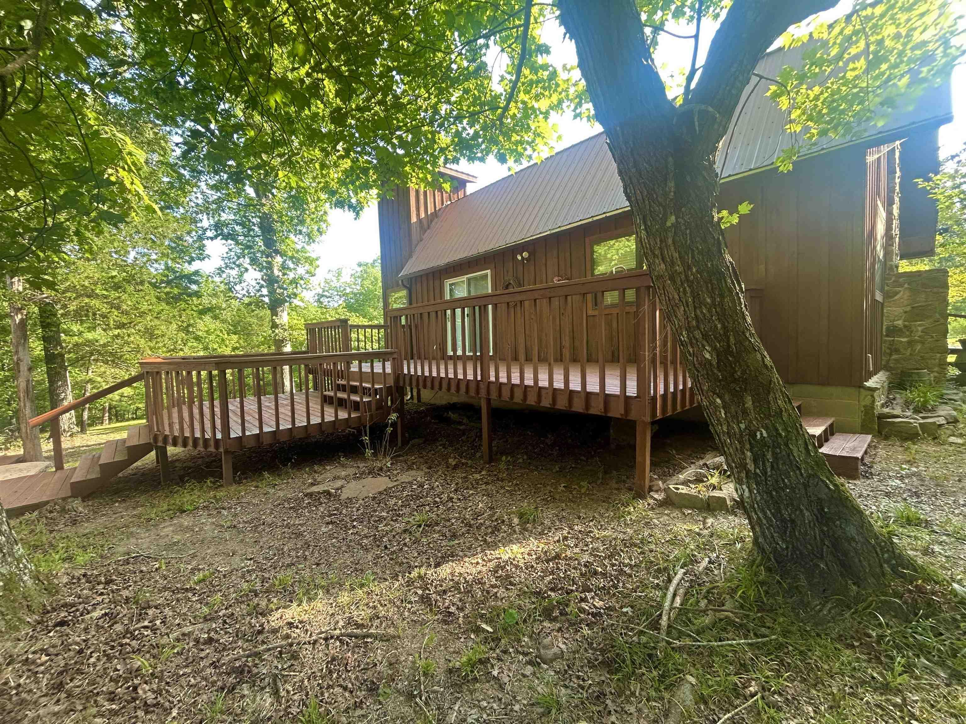 3558 Sunny Fox  Mountain View, AR