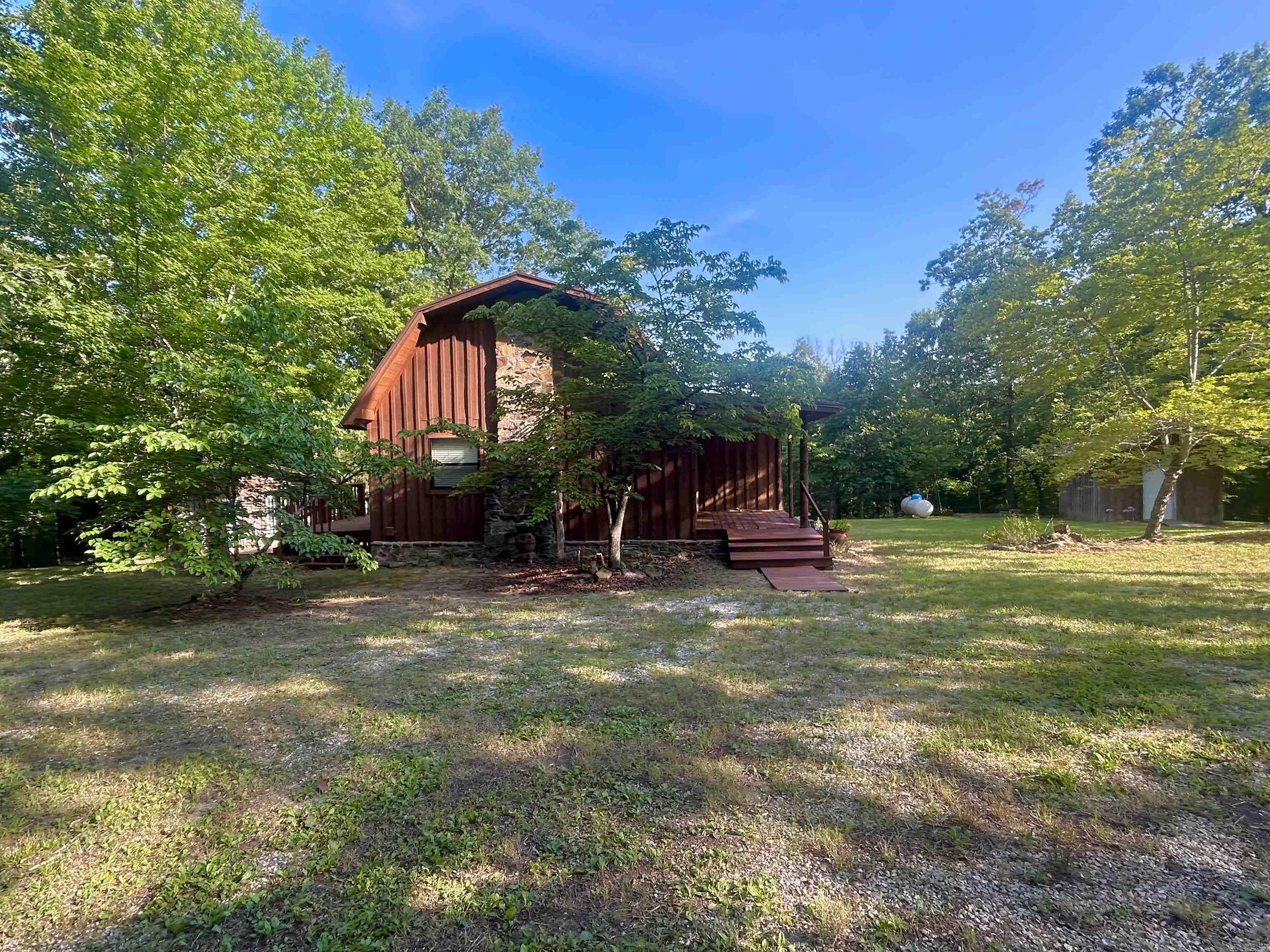 3558 Sunny Fox  Mountain View, AR