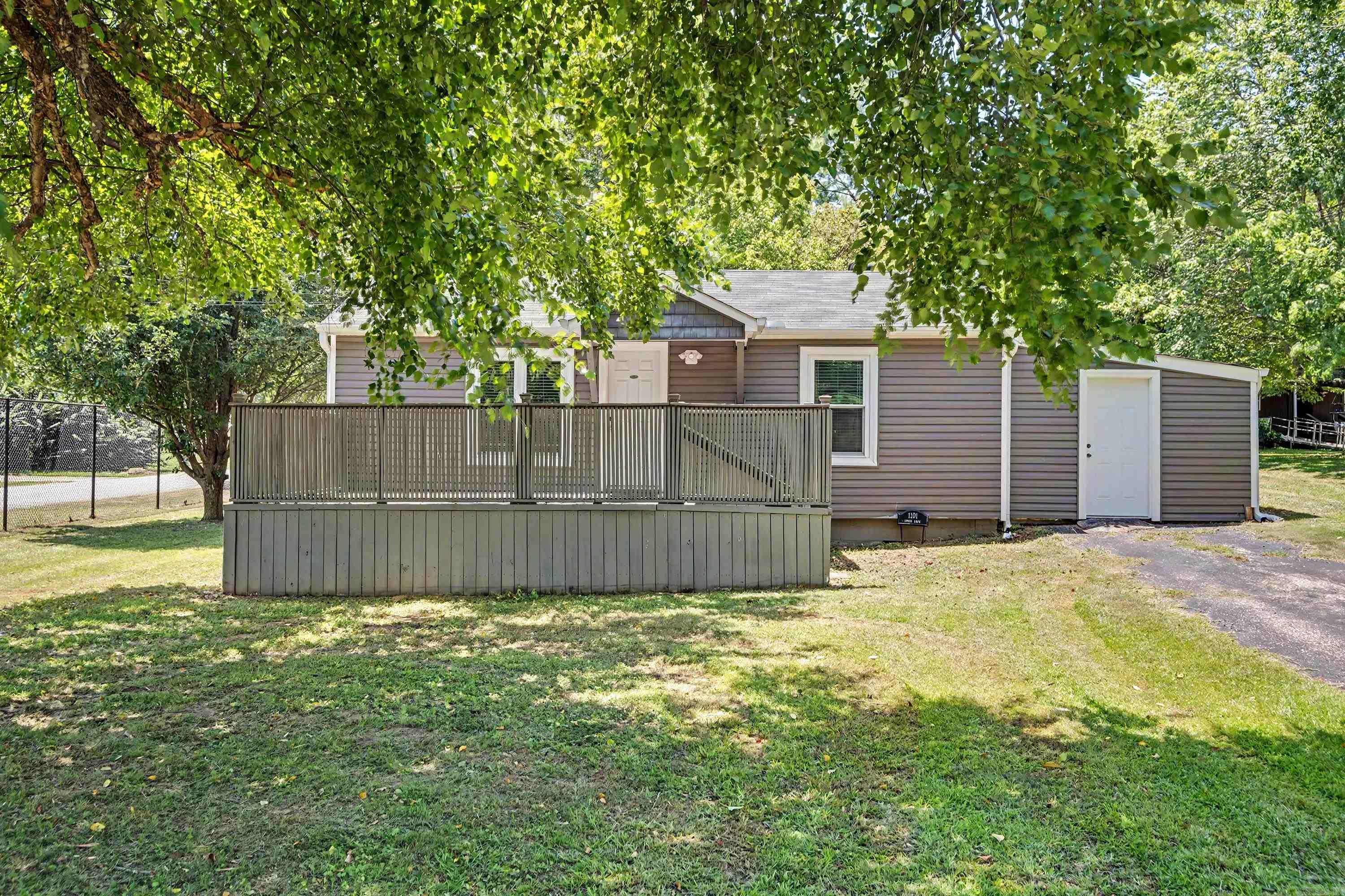 1101 N Arch  Sheridan, AR