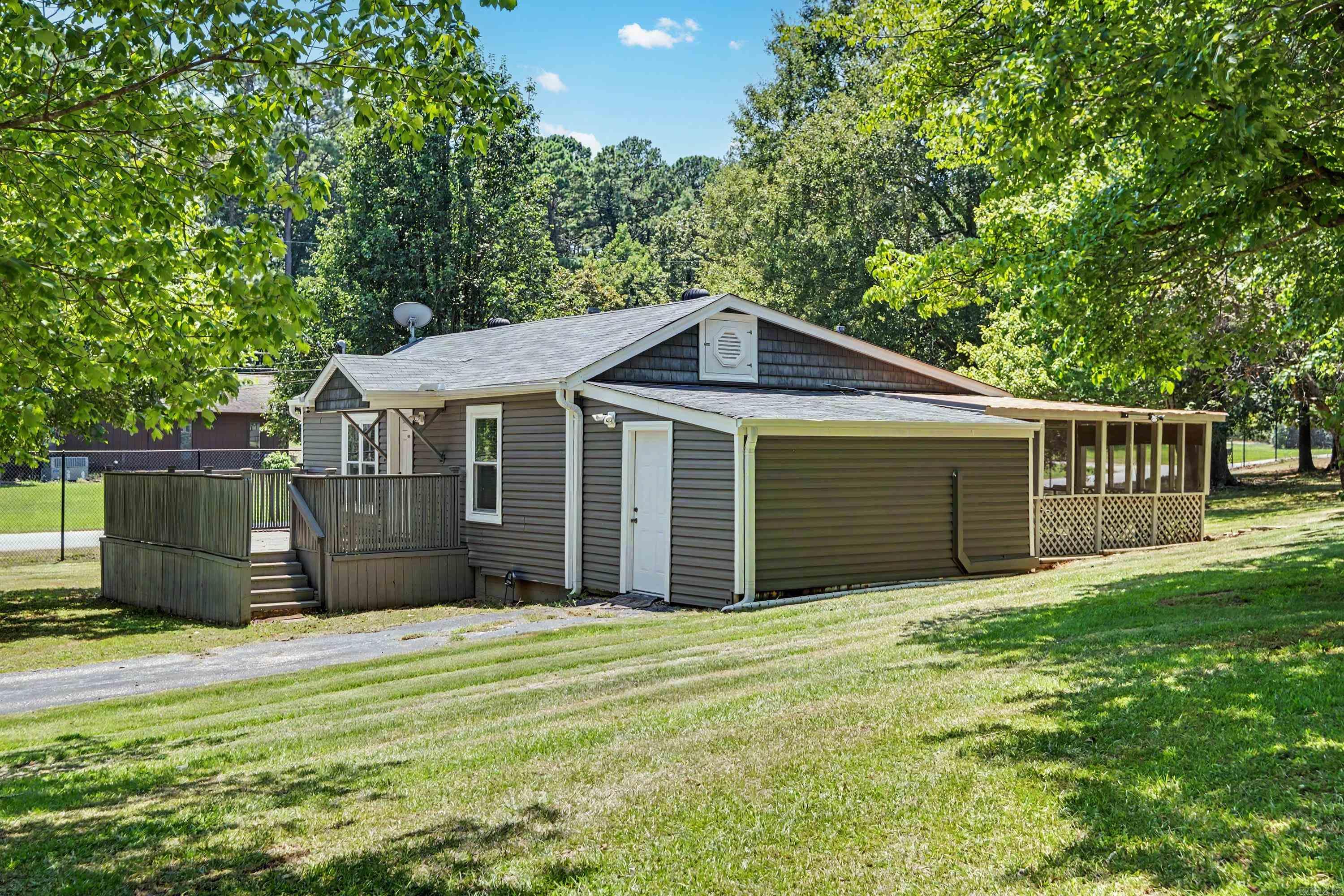 1101 N Arch  Sheridan, AR