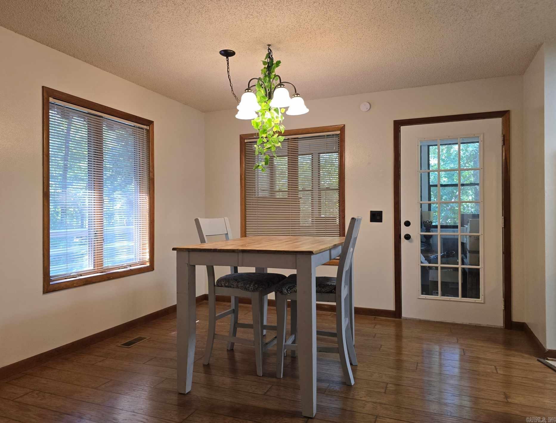 27 Faisan  Hot Springs Village, AR