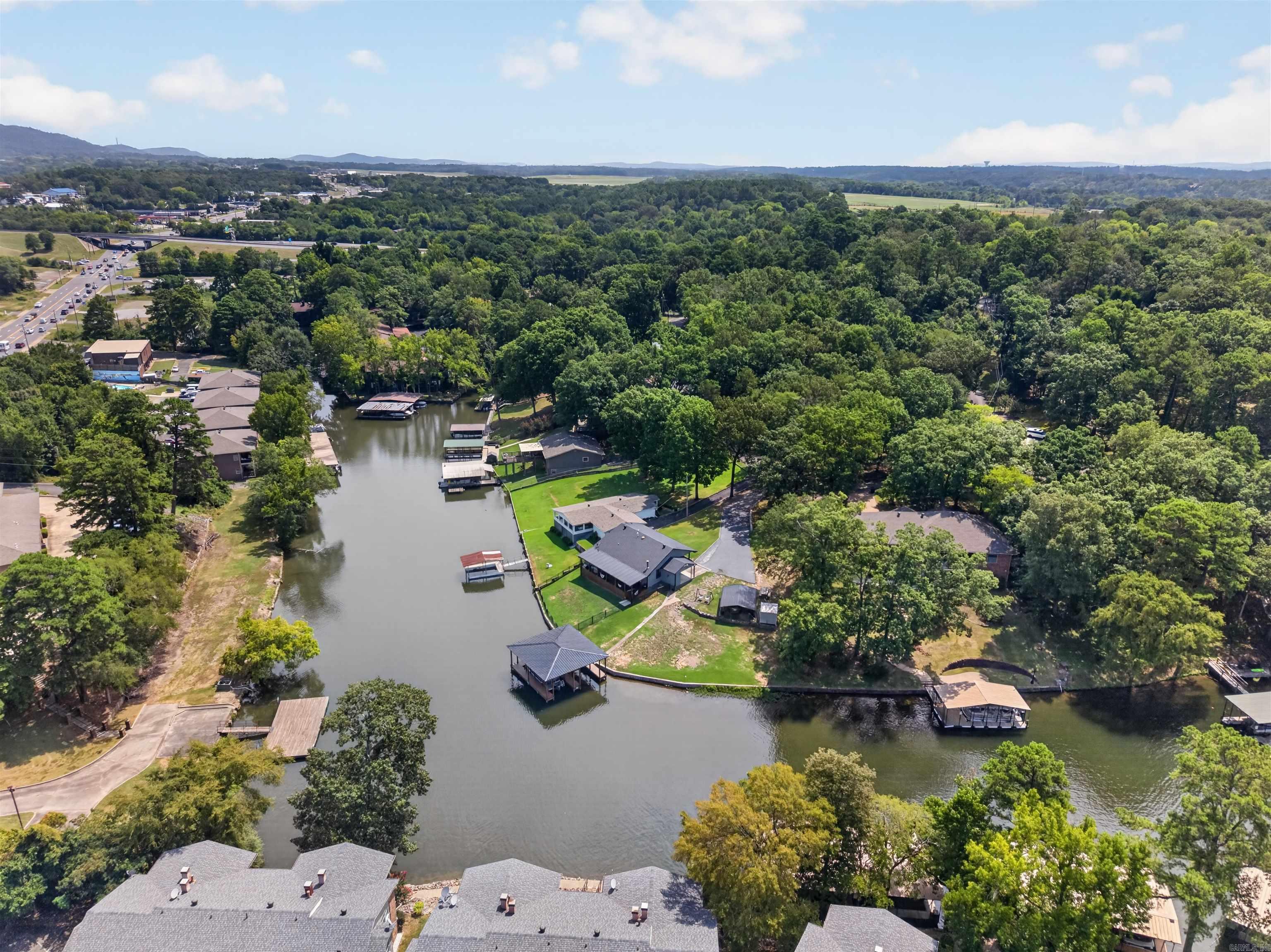2315 Lakeshore Dr  Hot Springs, AR