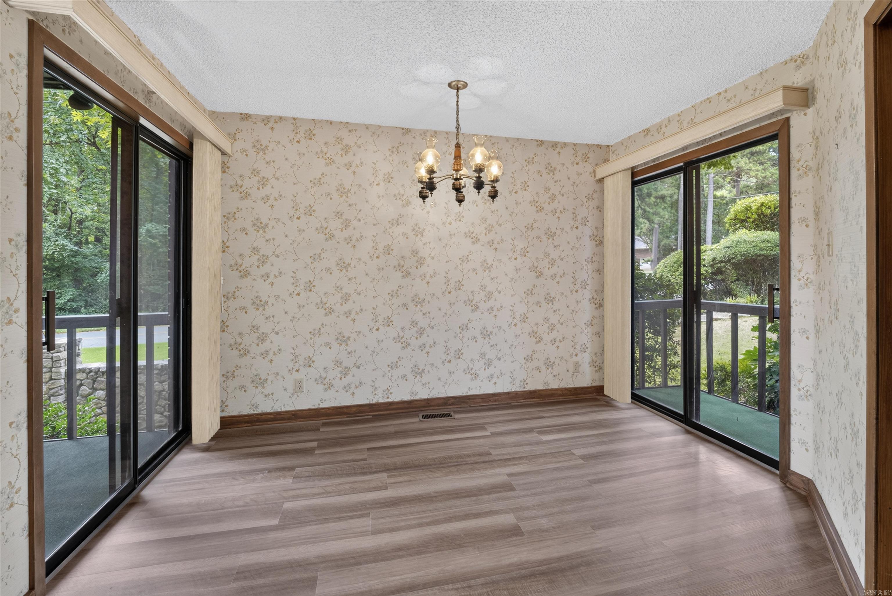 2315 Lakeshore Dr  Hot Springs, AR