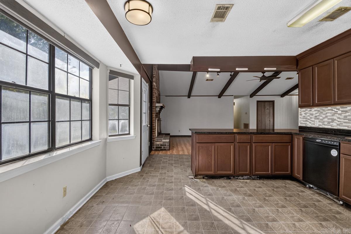 1806 Madden  Jacksonville, AR