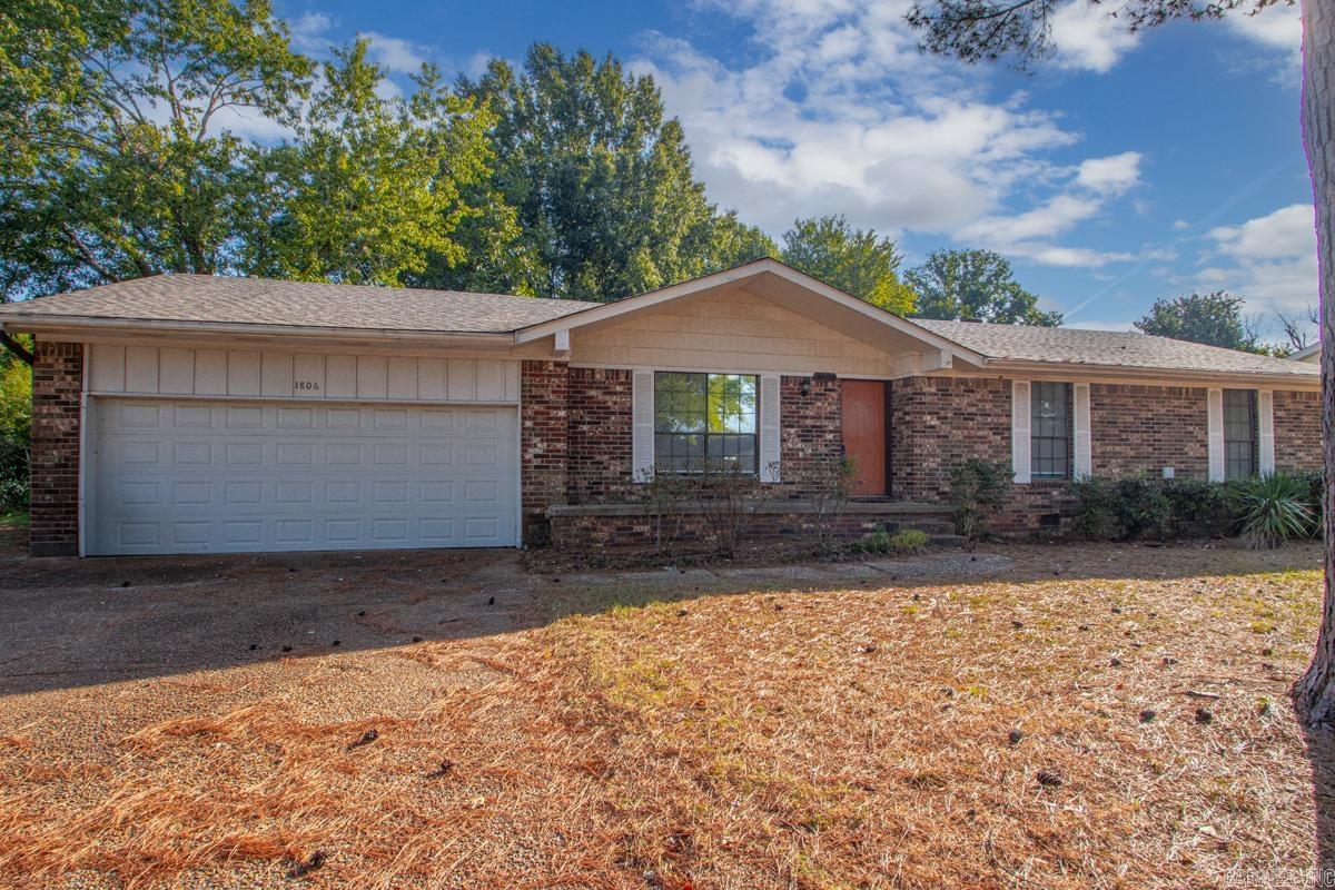 1806 Madden  Jacksonville, AR
