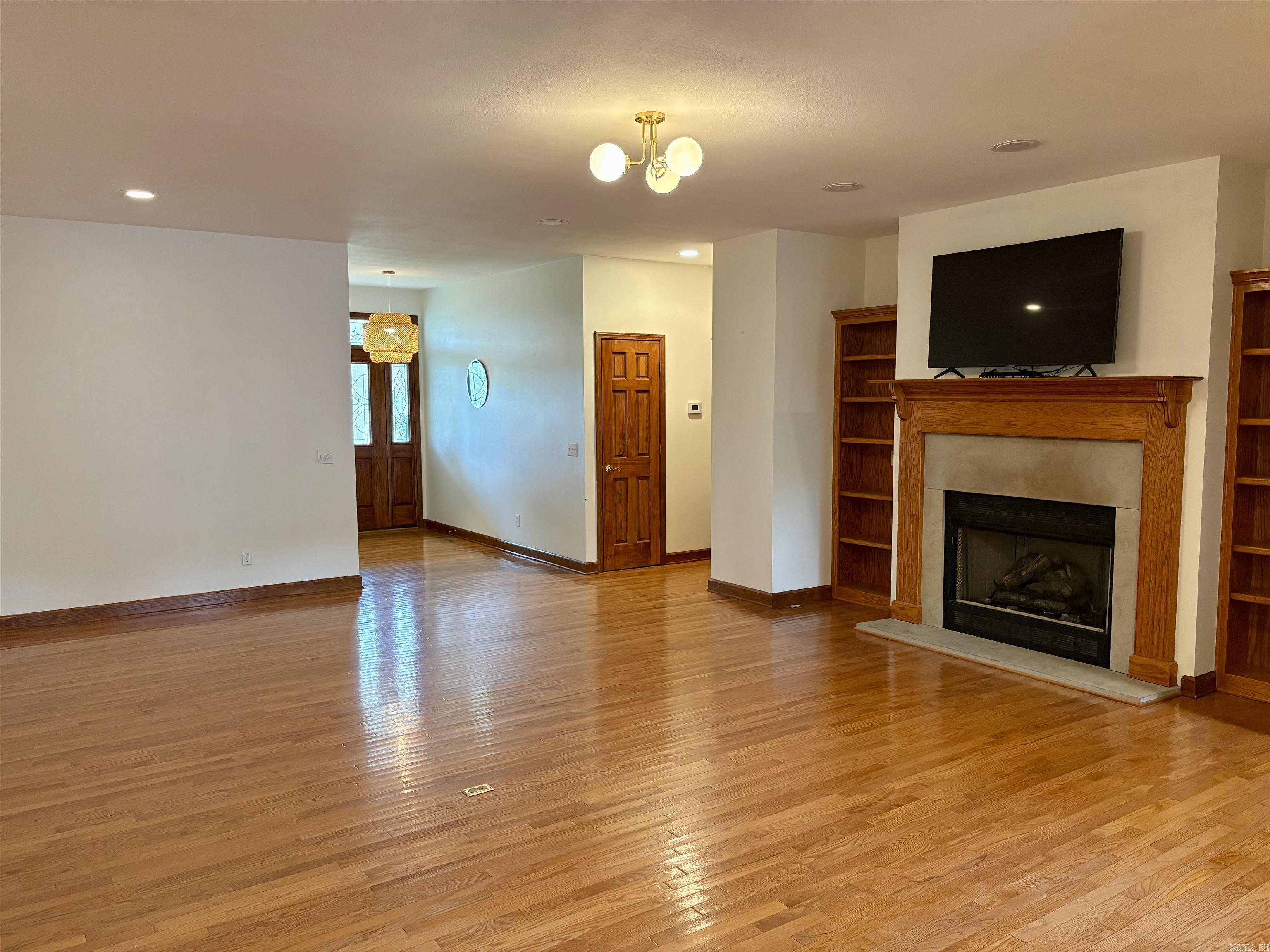 1472 E Main St.  Batesville, AR