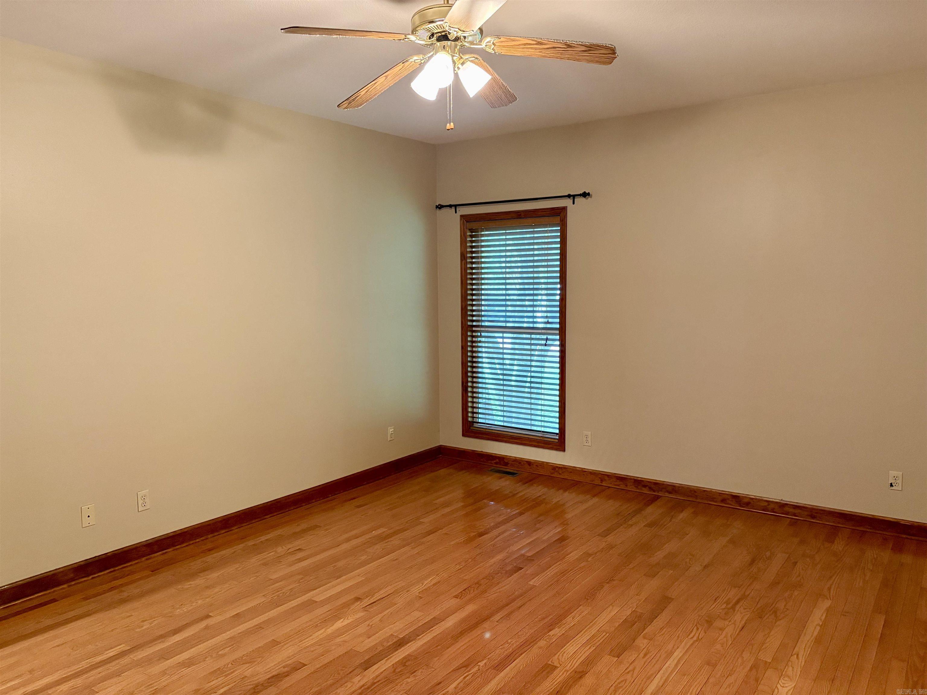 1472 E Main St.  Batesville, AR