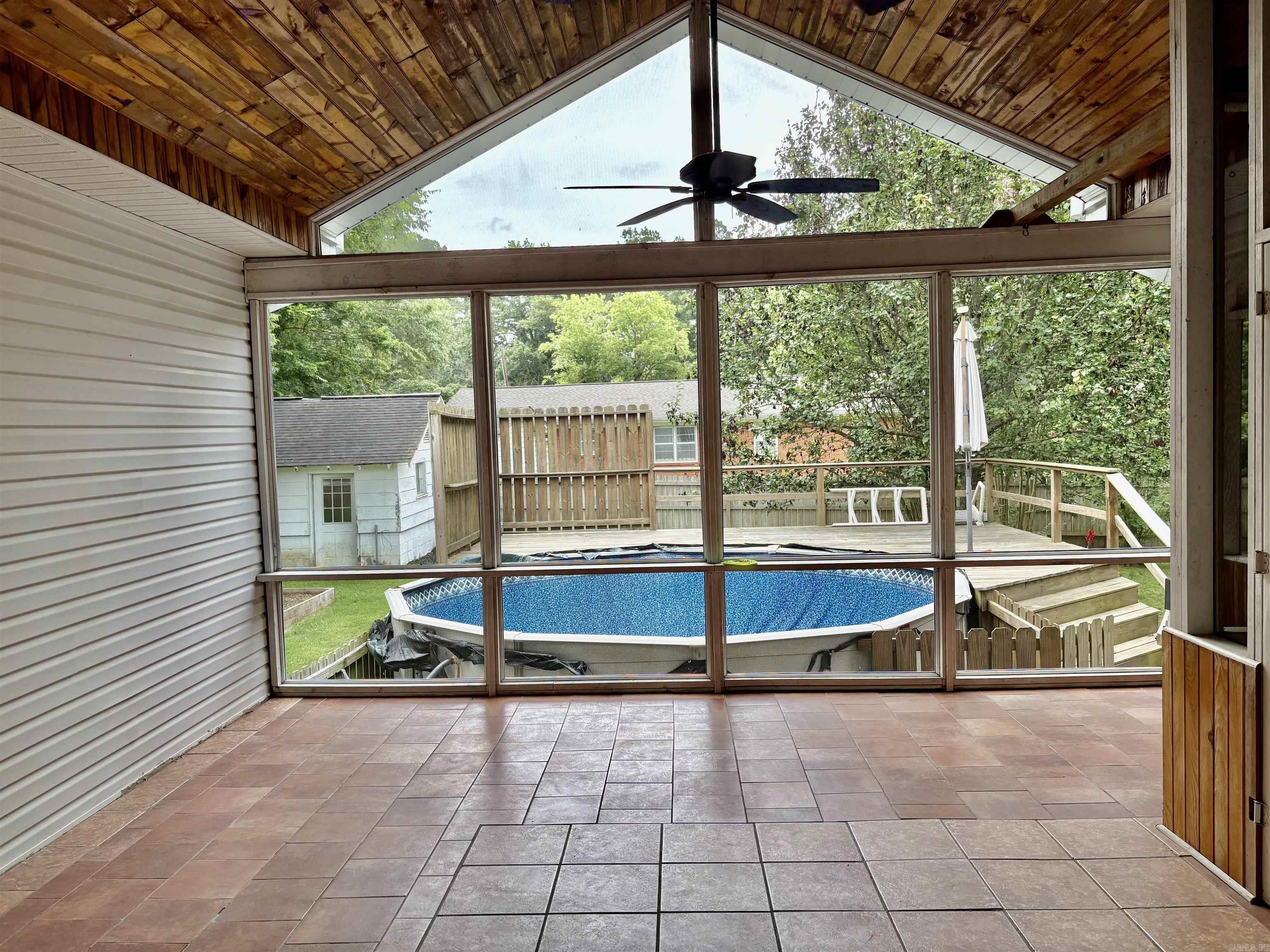 1472 E Main St.  Batesville, AR