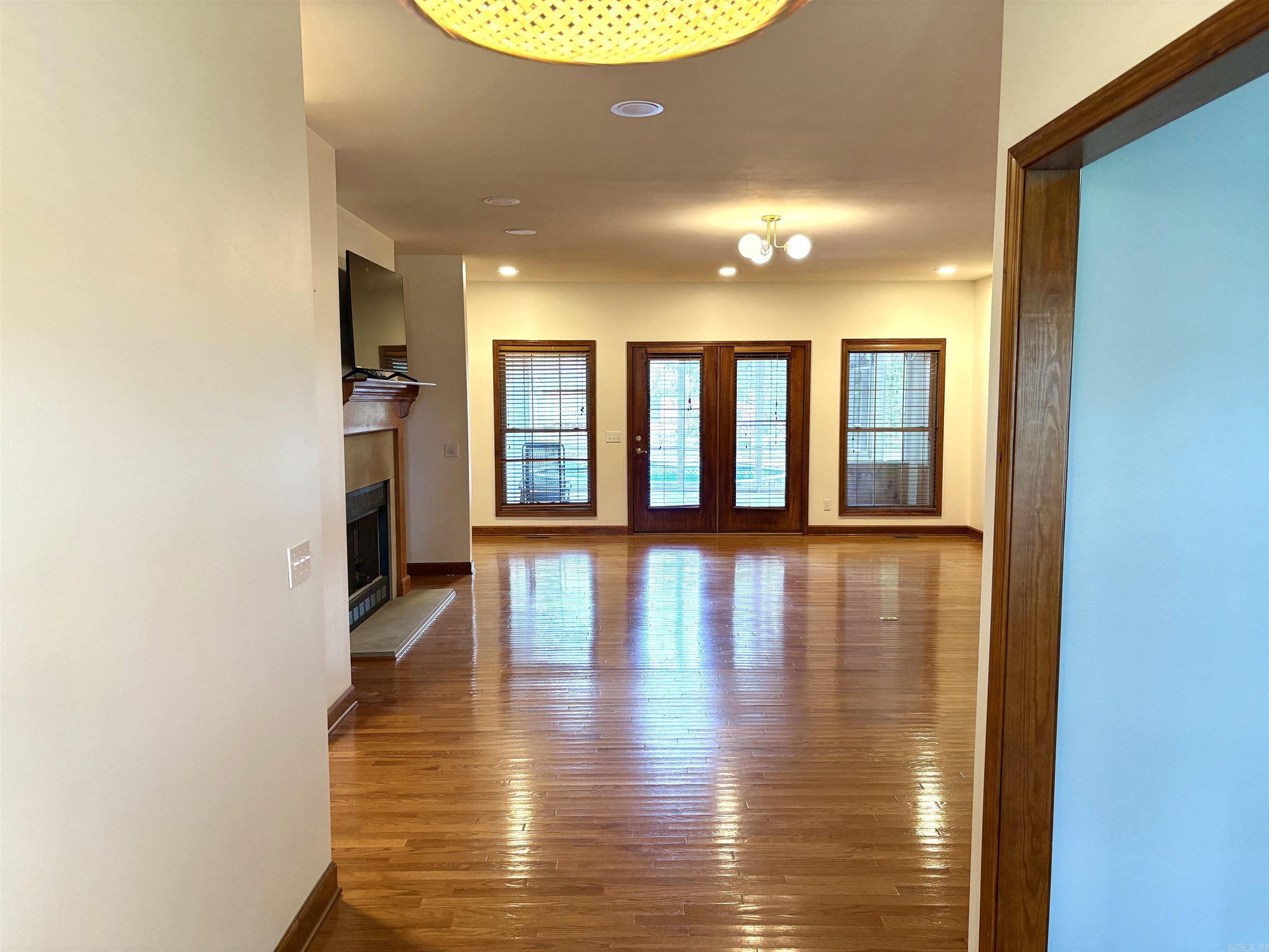 1472 E Main St.  Batesville, AR