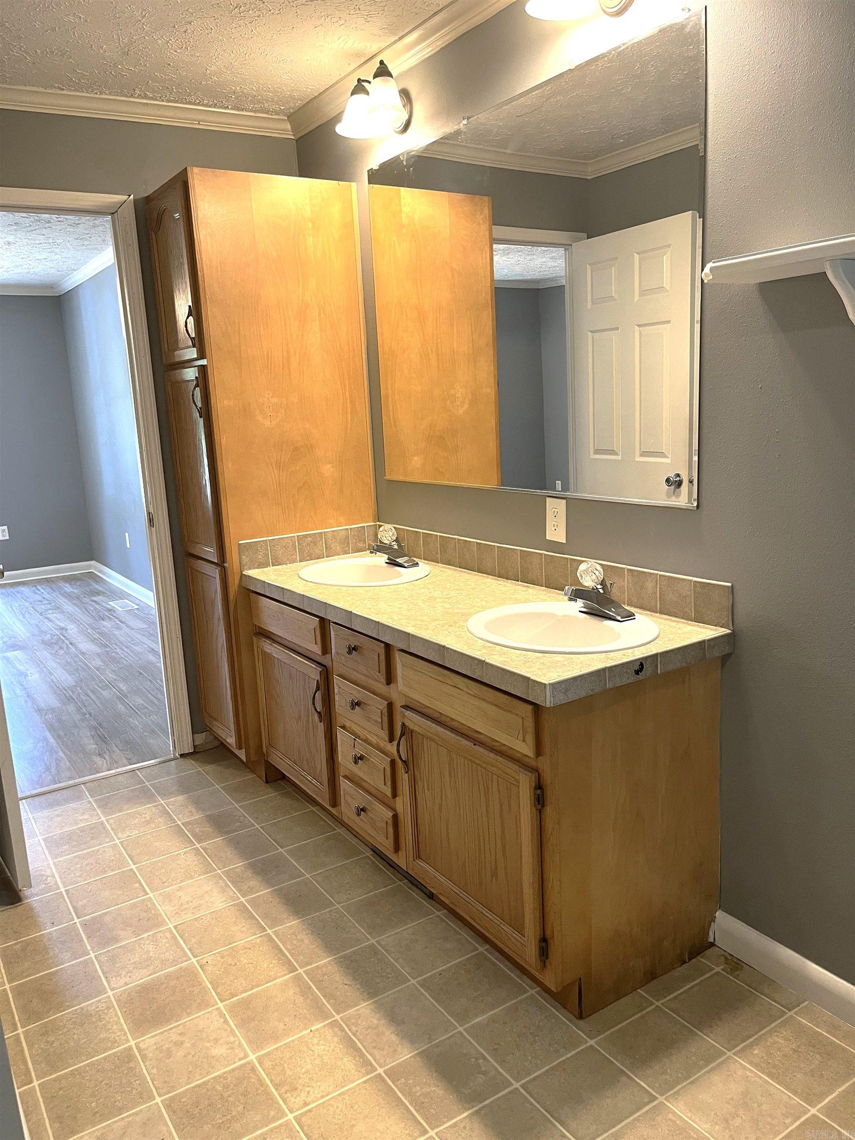 1005 W Martin  Heber Springs, AR