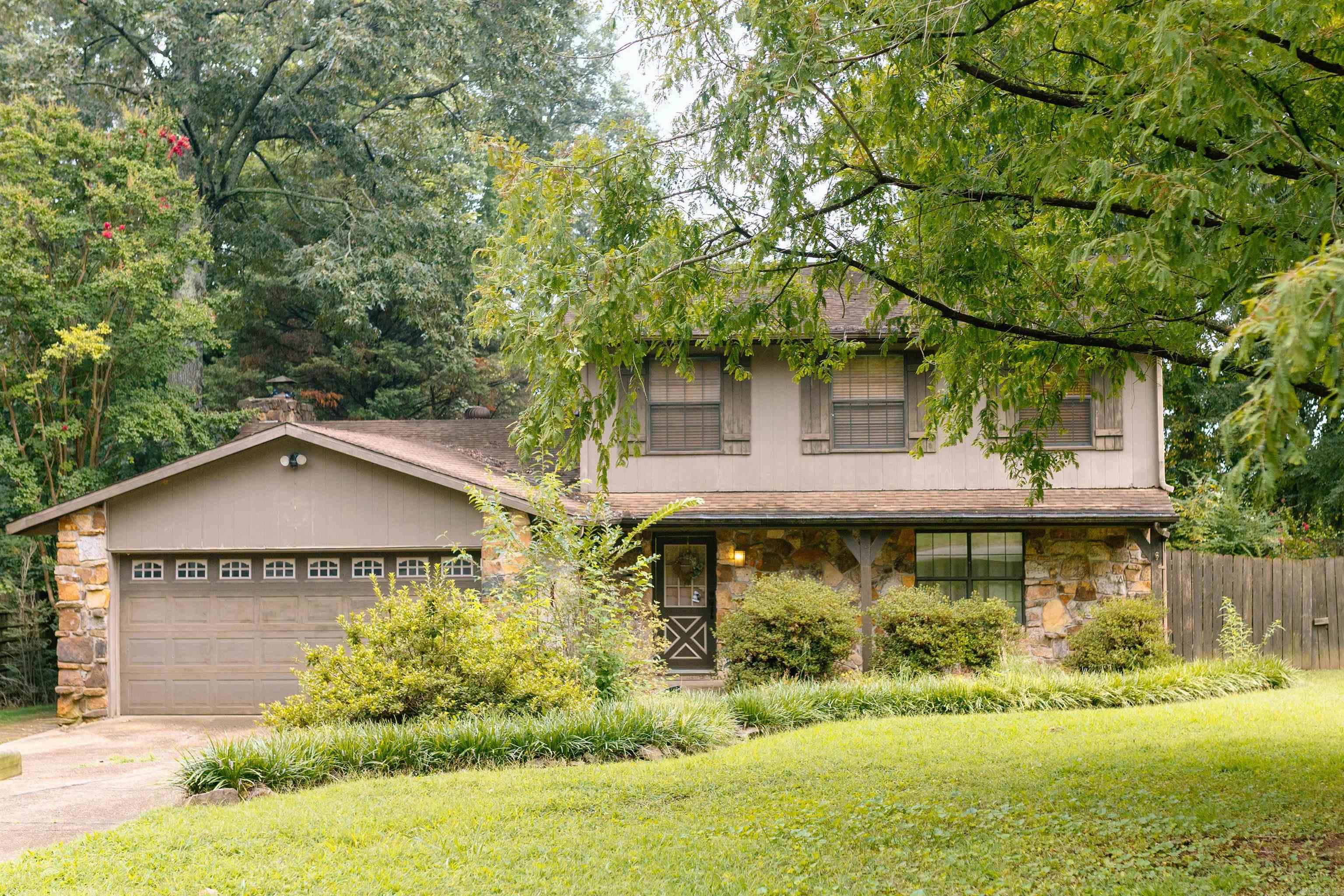 2107 Rosemond  Jonesboro, AR