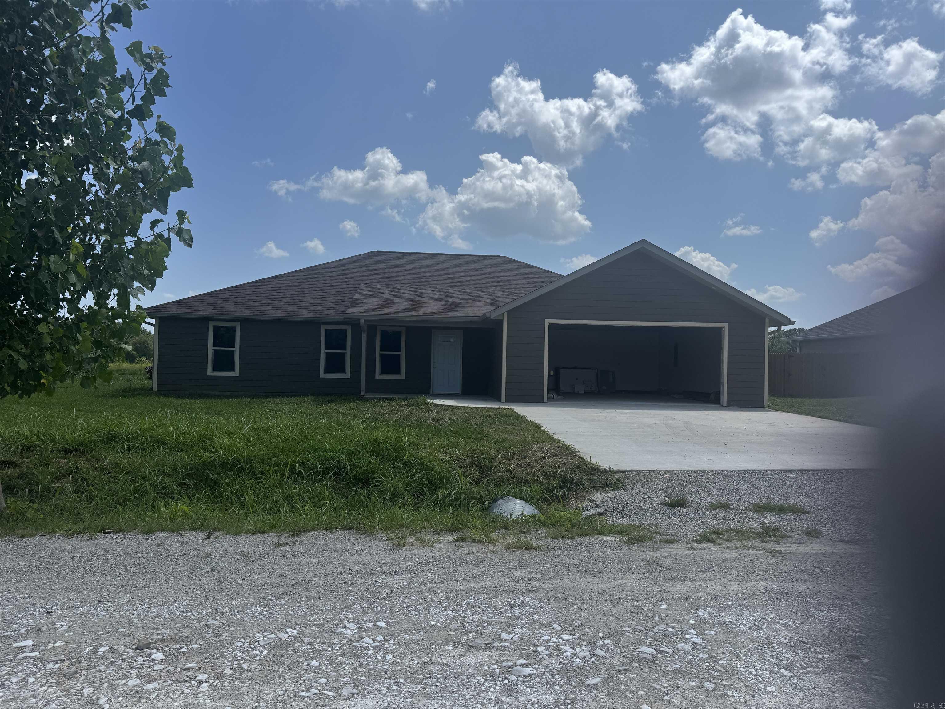 115 Lydia Lane  Flippin, AR