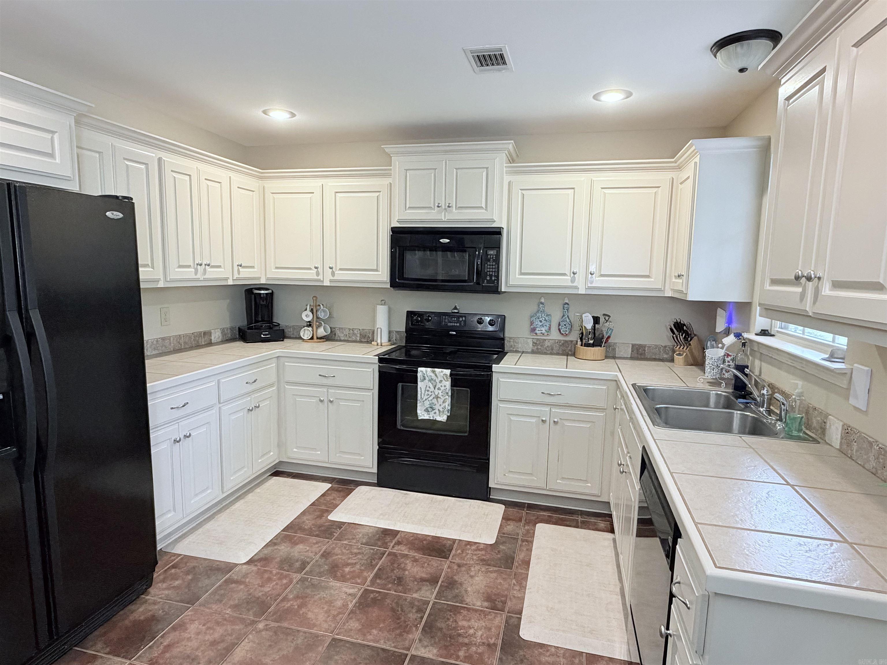 16 Oak Cliff  Damascus, AR