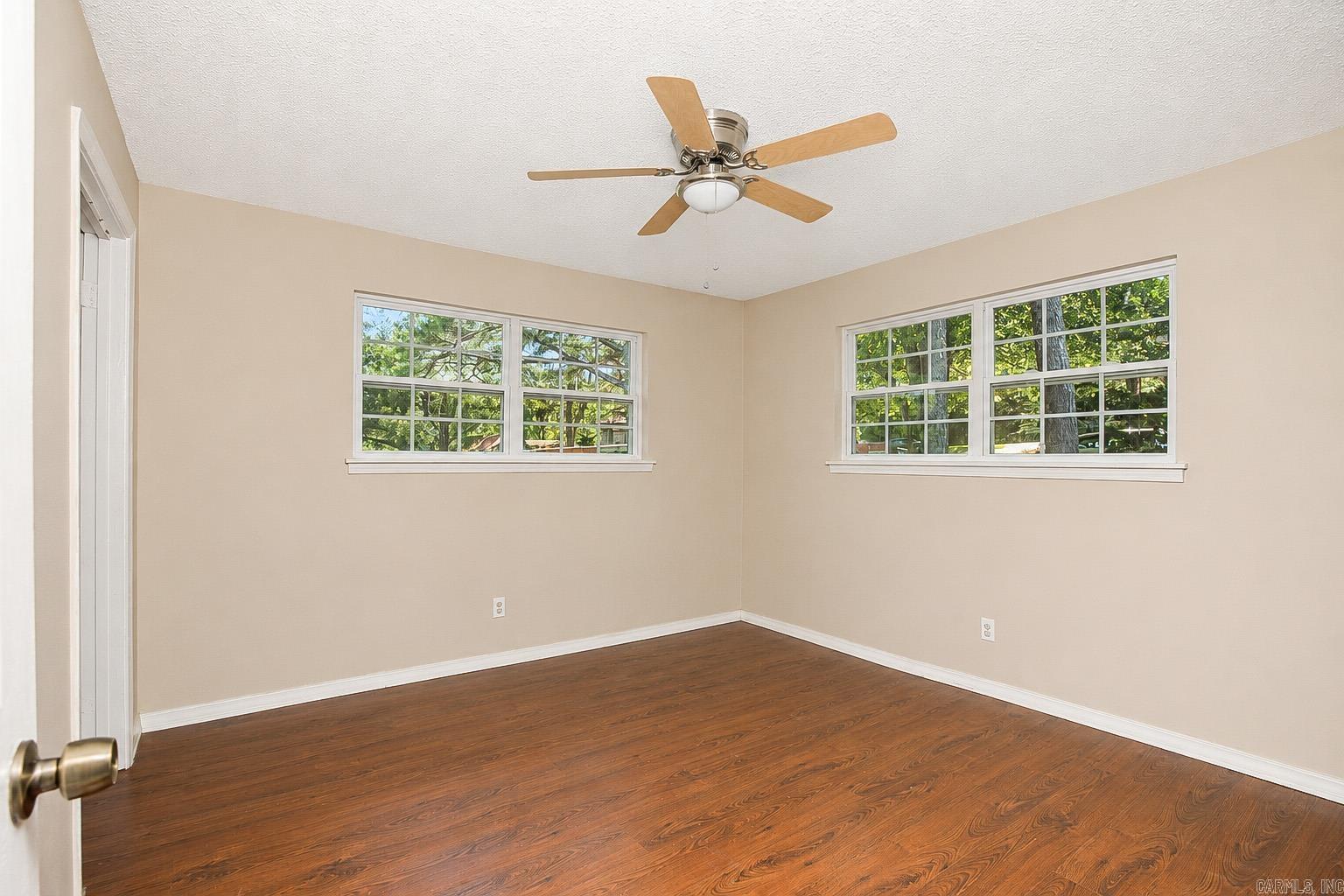 145 Biroja  Clinton, AR
