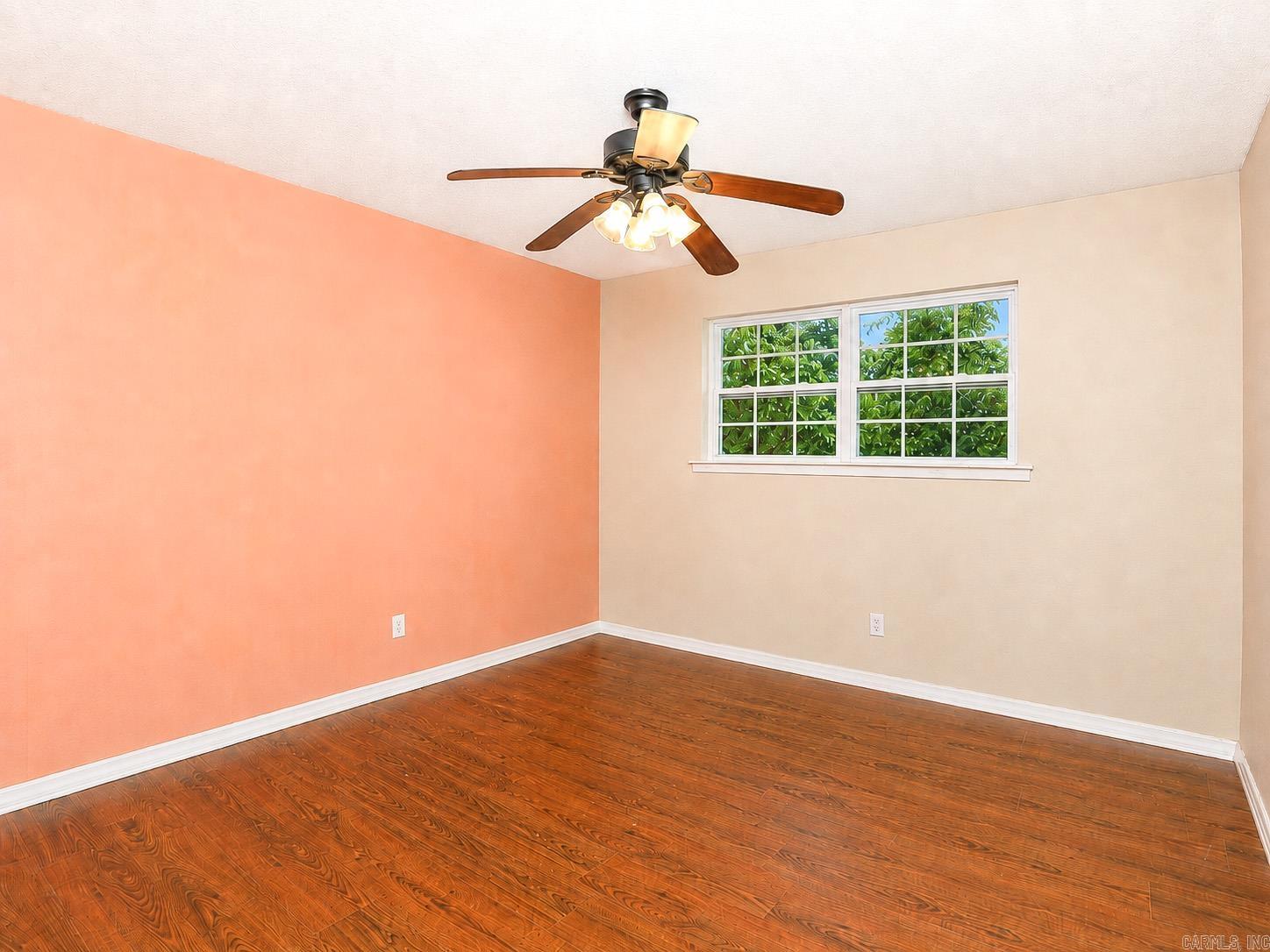 145 Biroja  Clinton, AR