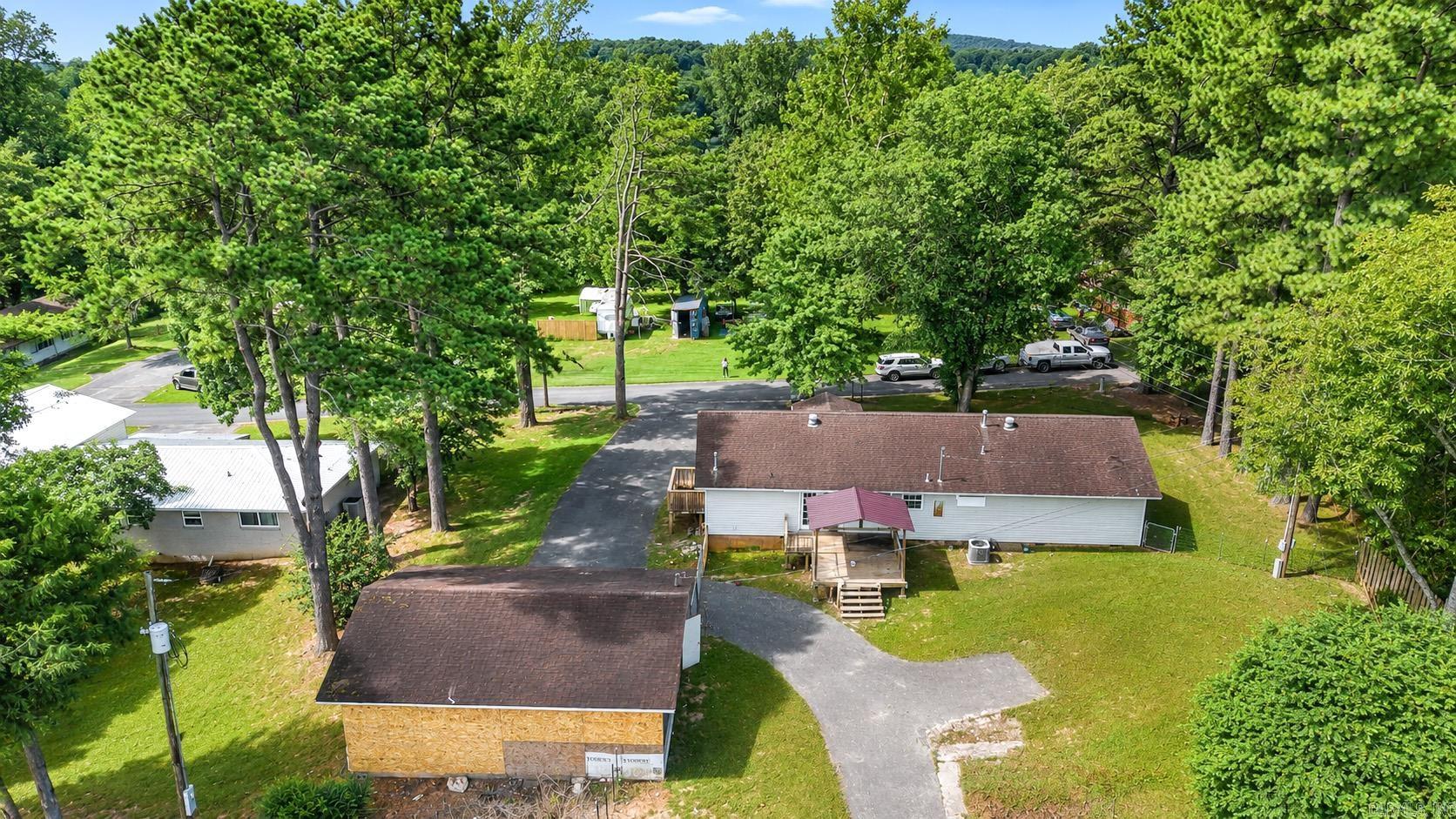 145 Biroja  Clinton, AR