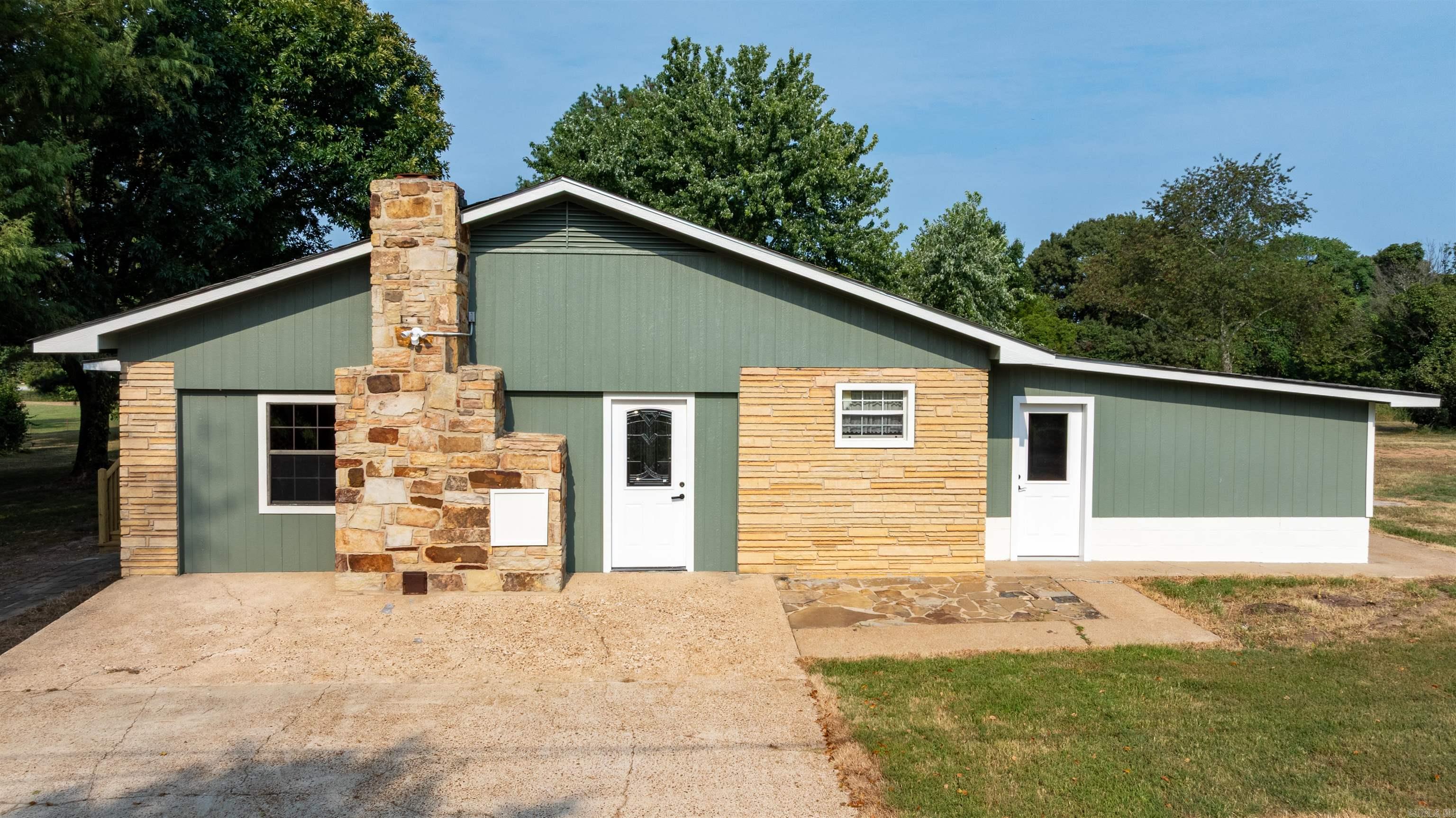 55 Hall Dr  Magness, AR
