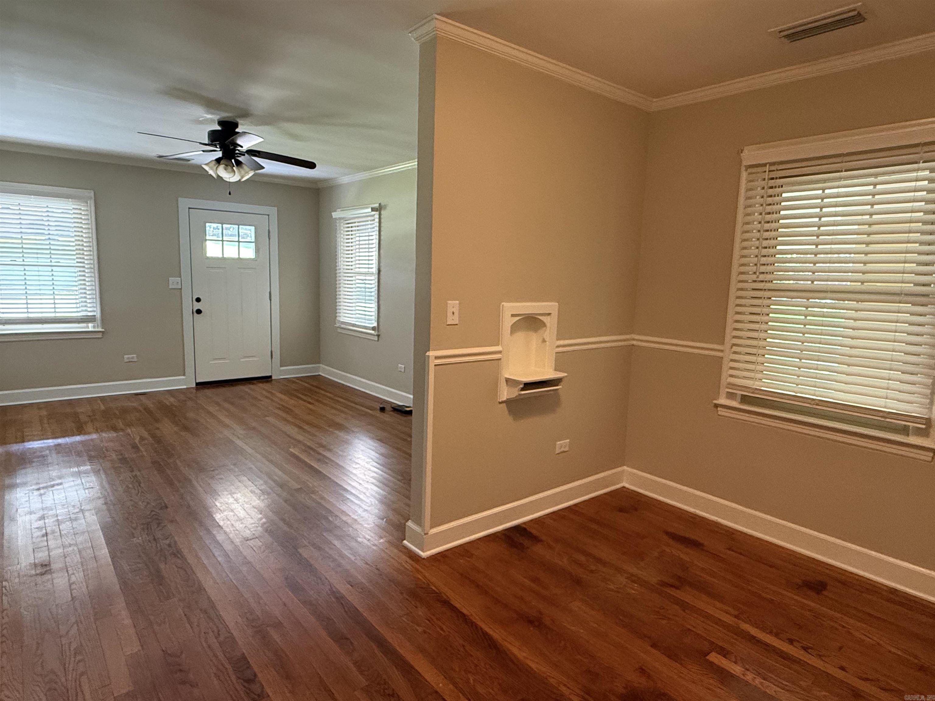 1918 Hillcrest Dr  Paragould, AR