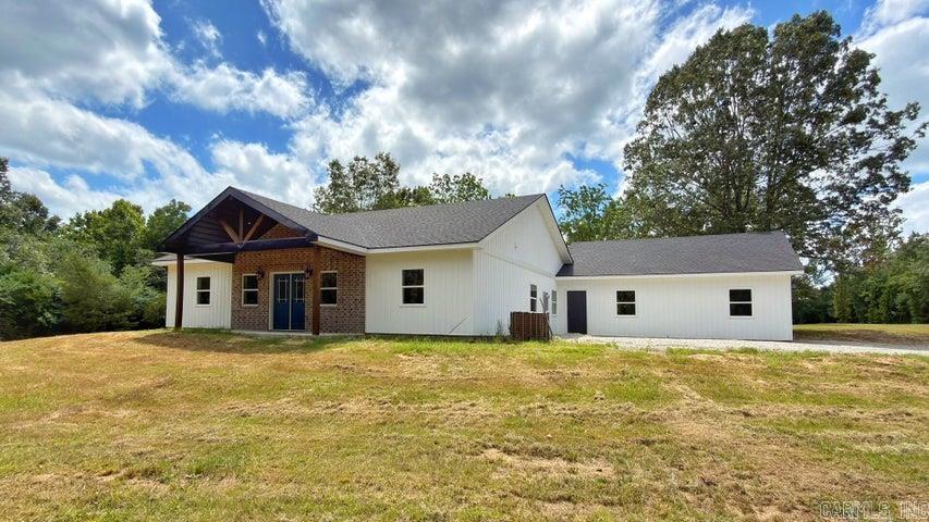 901  Sage Meadows Lane  Melbourne, AR