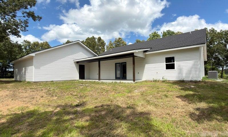 901 Sage Meadows Lane  Melbourne, AR