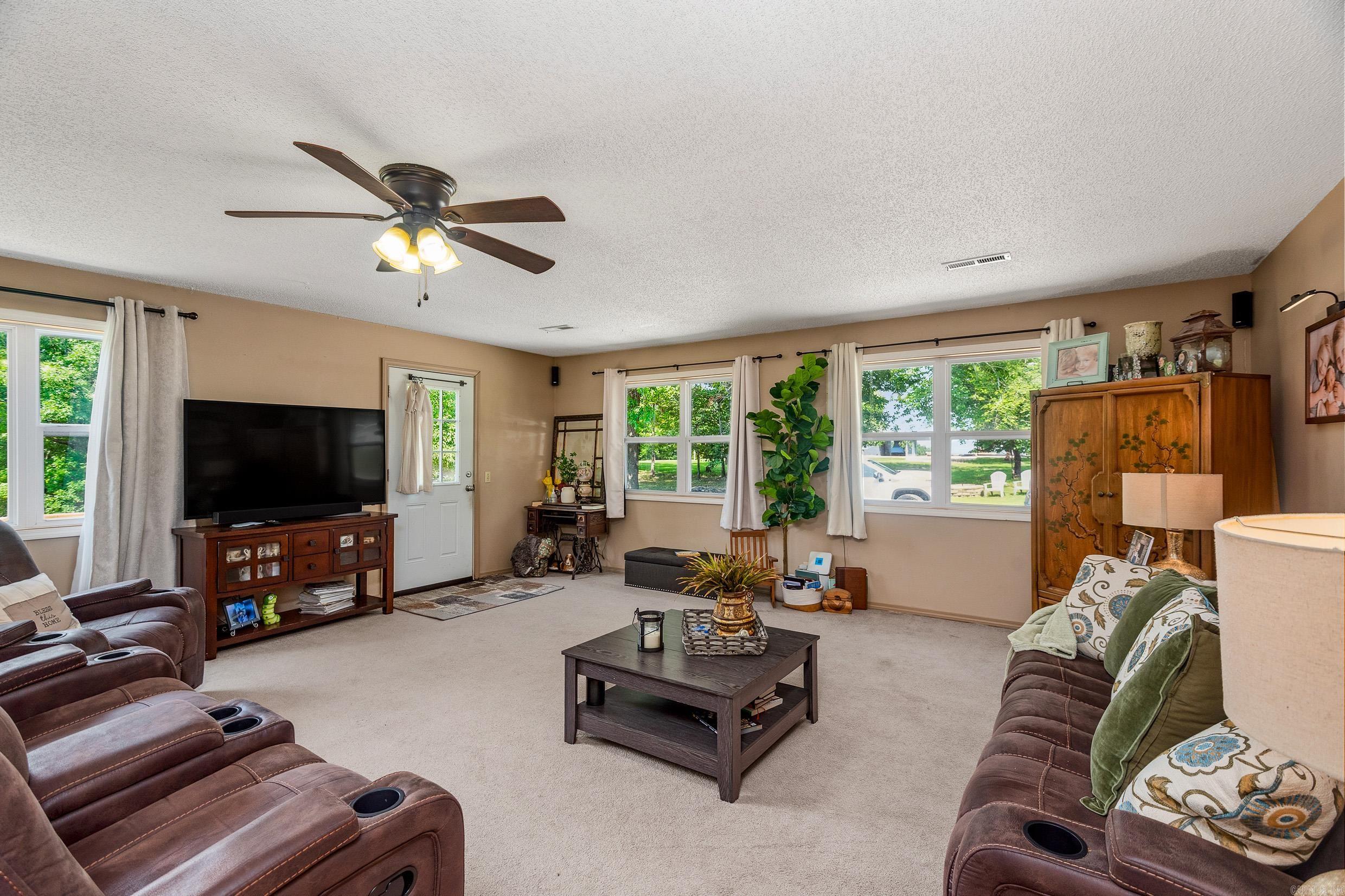 151 Mossy Rock Place  Mountain Home, AR