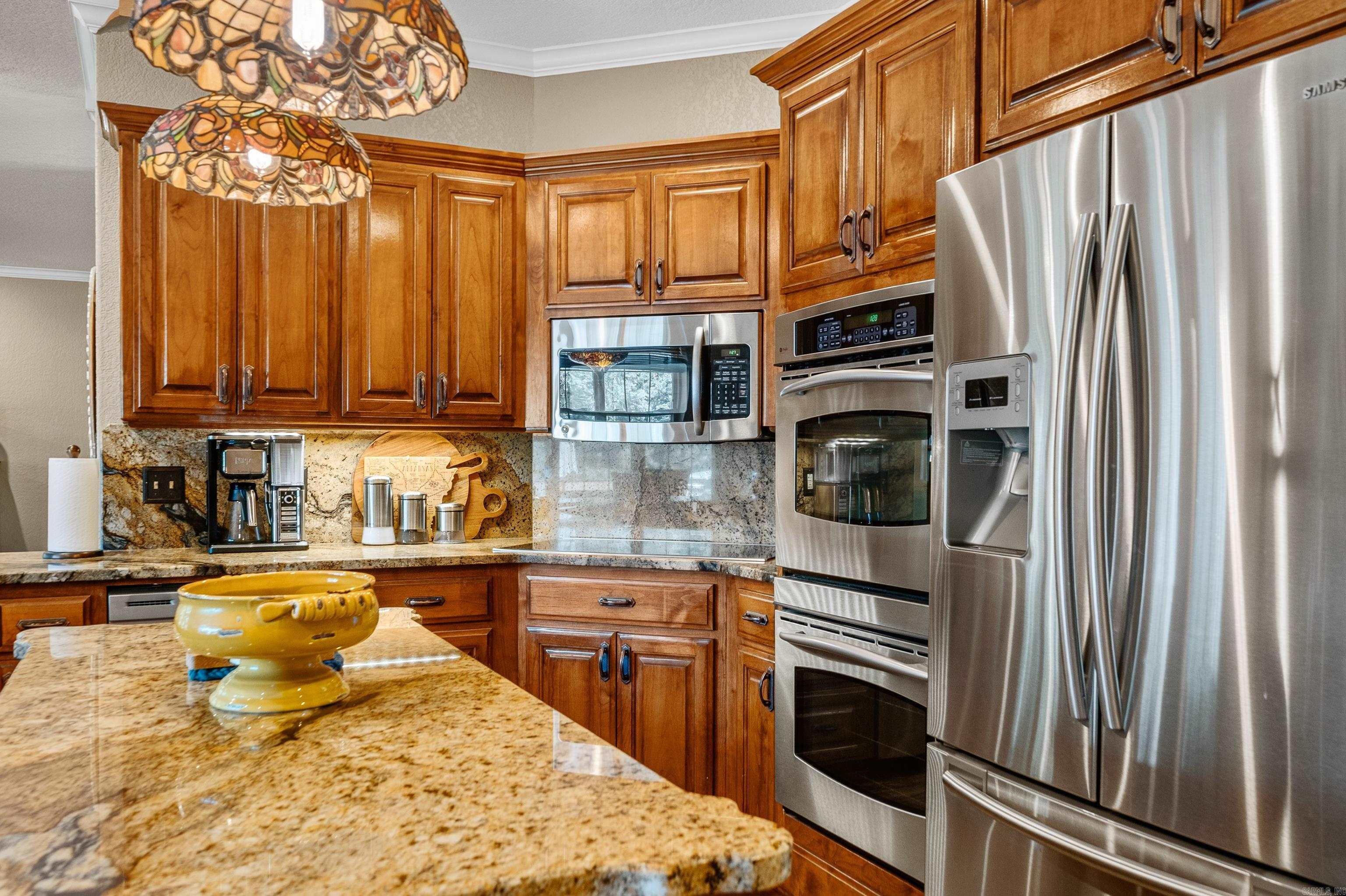 165 Paddock Point Hot Springs, AR 71913