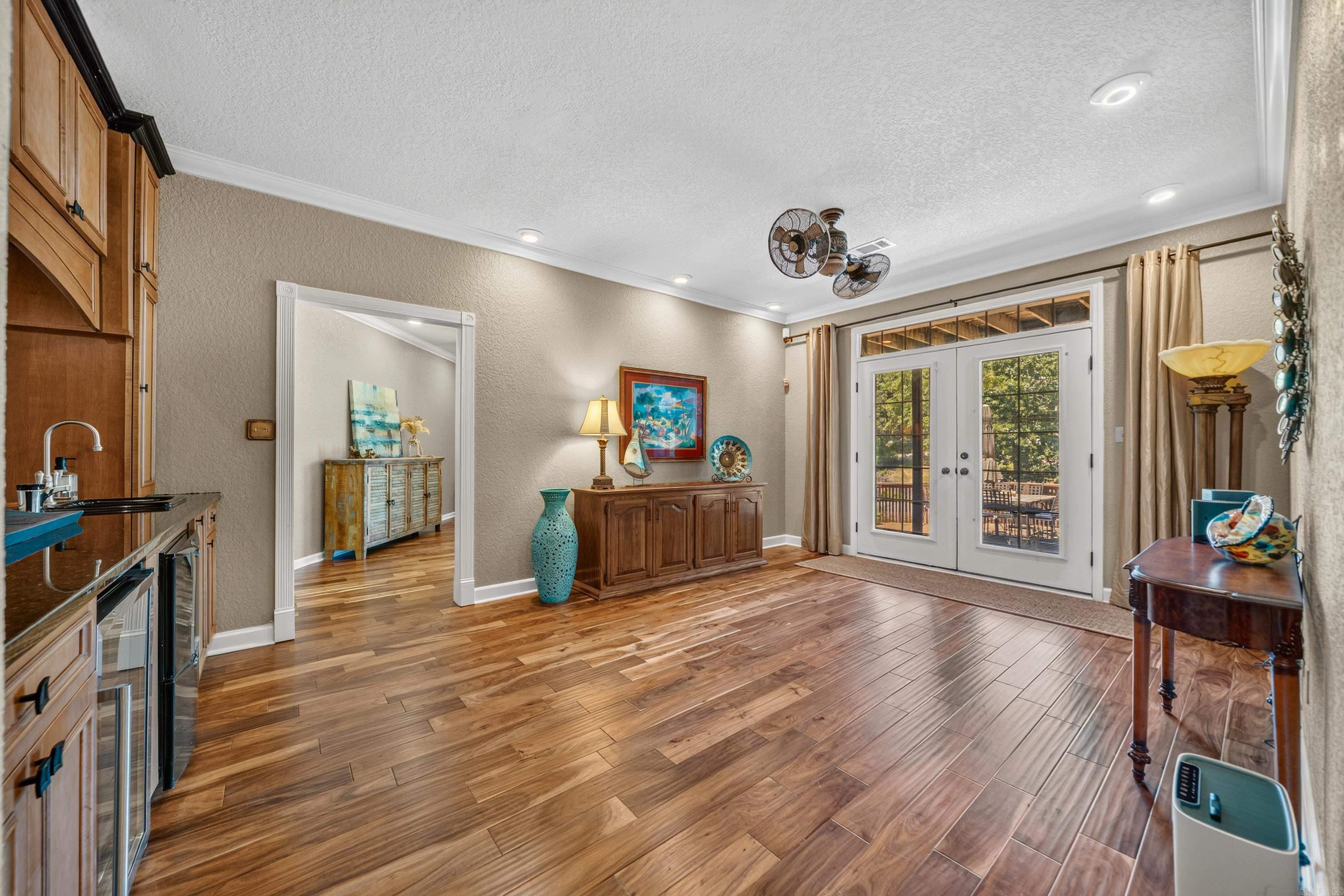 165 Paddock Point Hot Springs, AR 71913