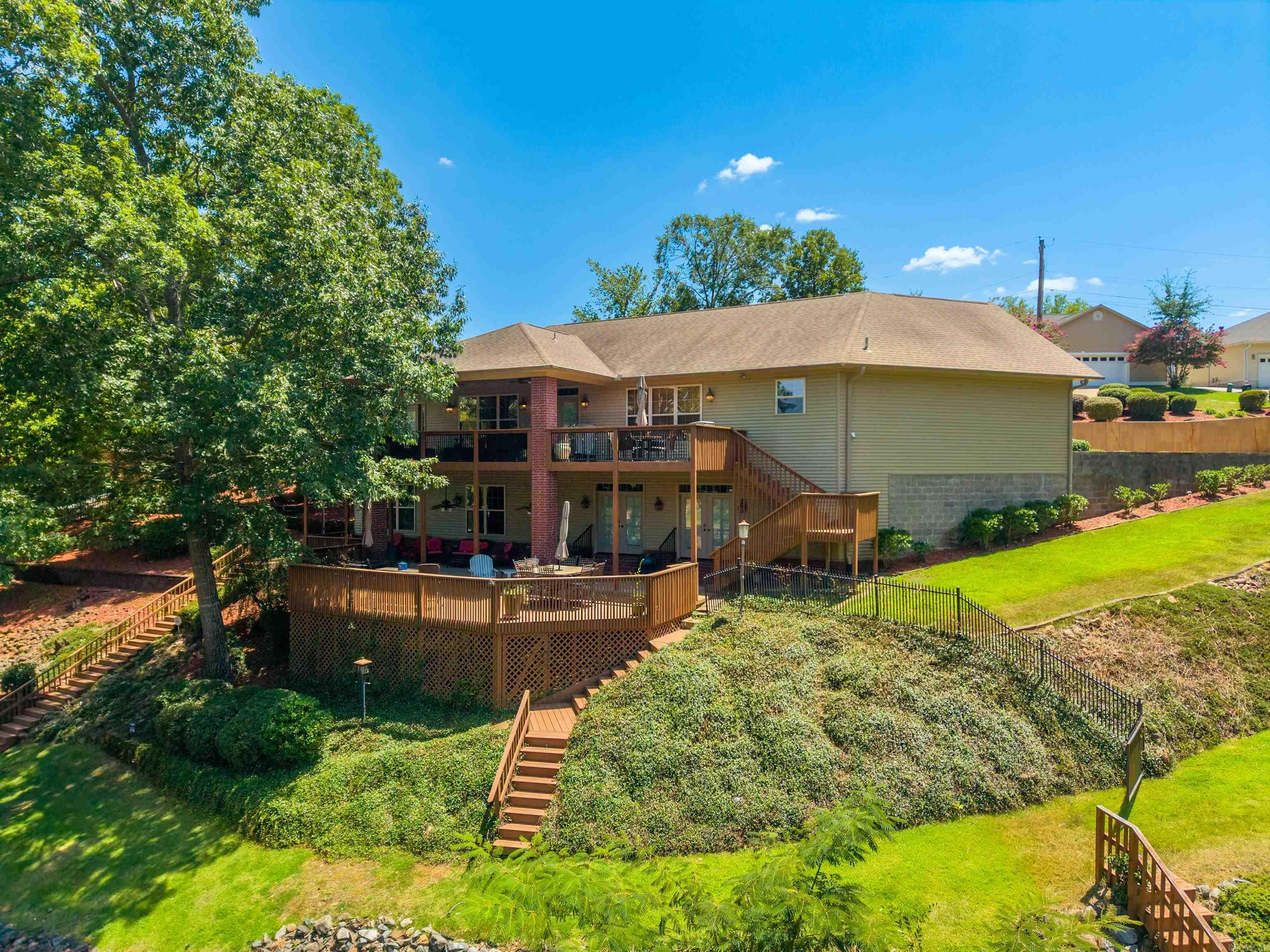 165 Paddock Point Hot Springs, AR 71913