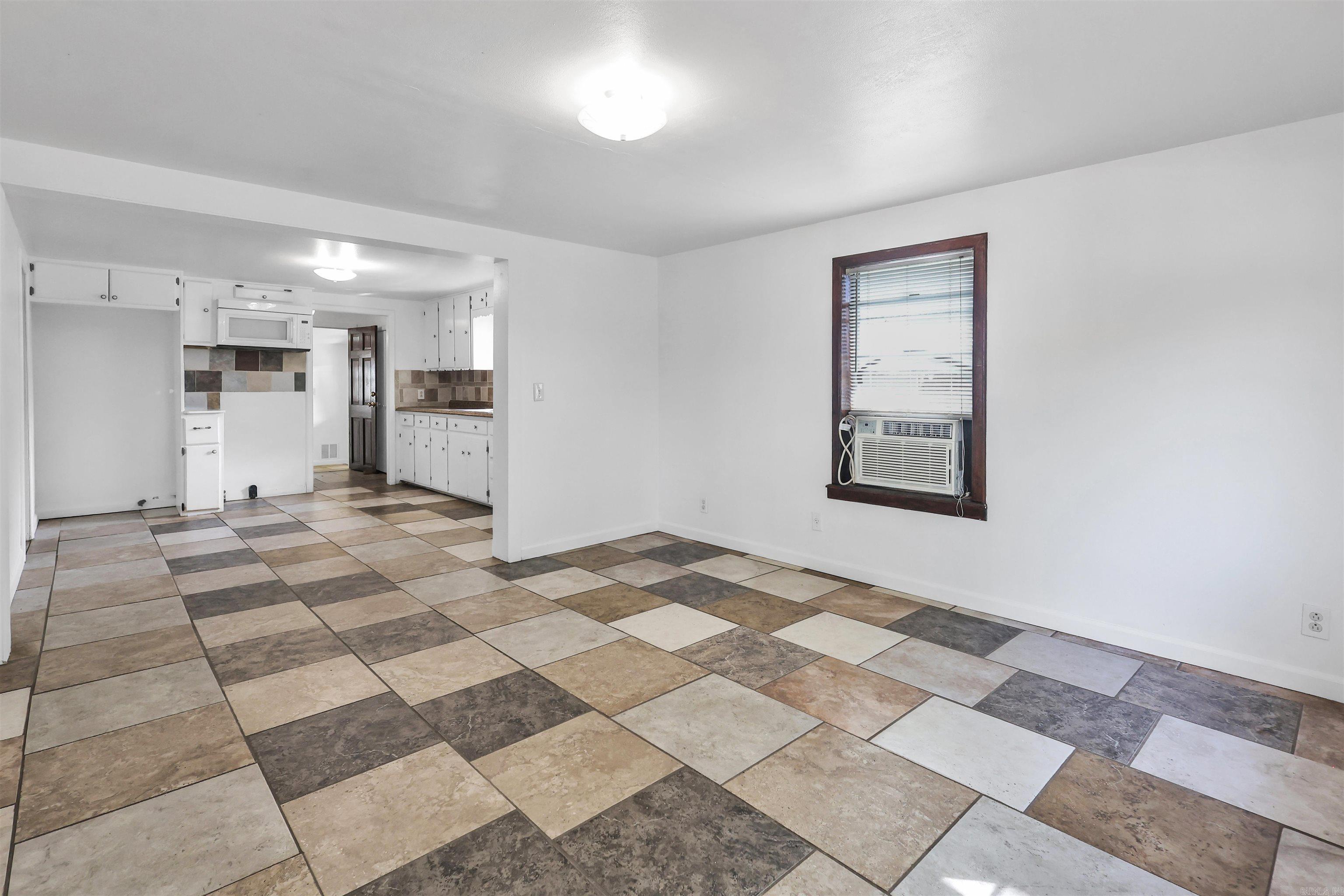 735 S 6th  Glenwood, AR