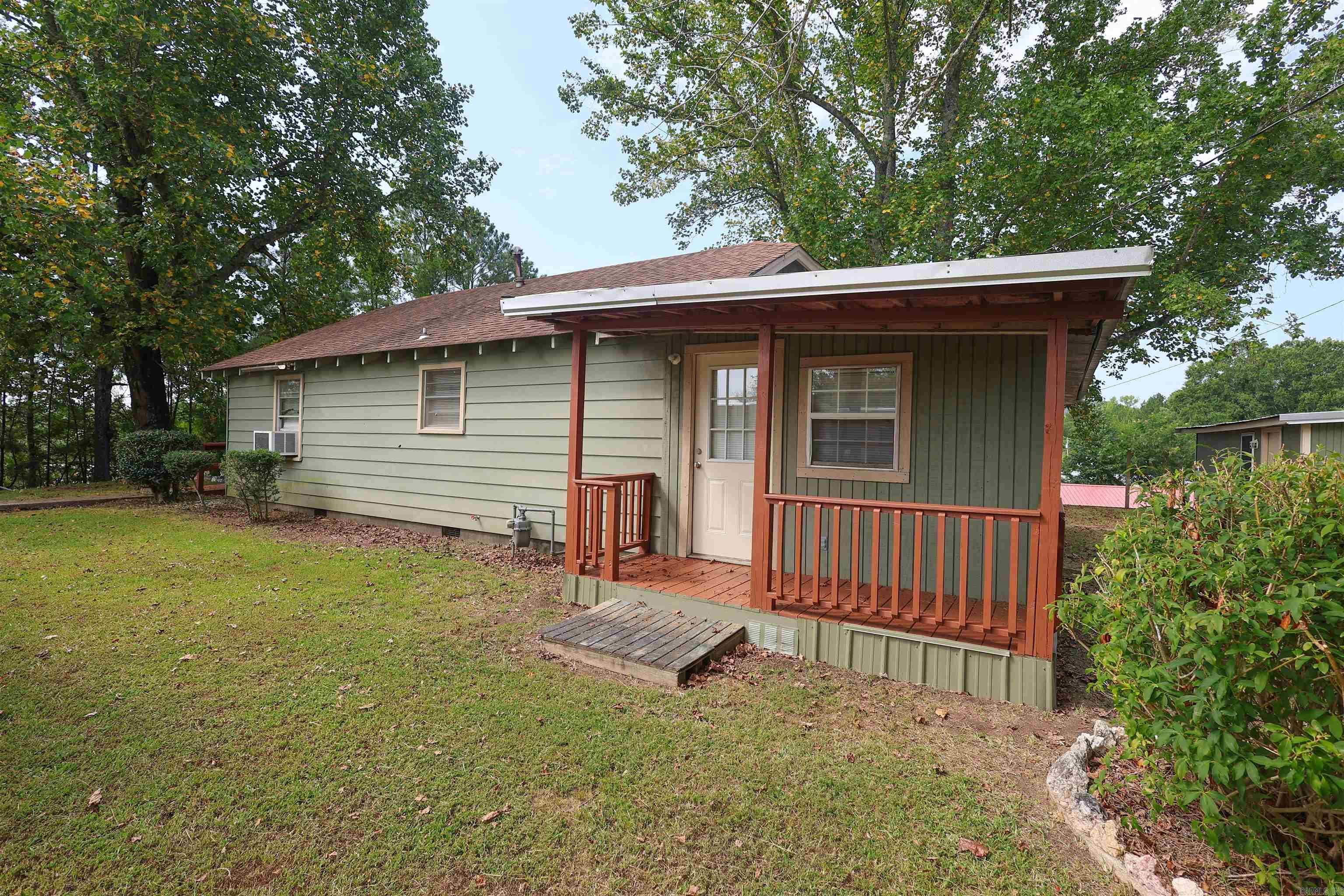 735 S 6th  Glenwood, AR