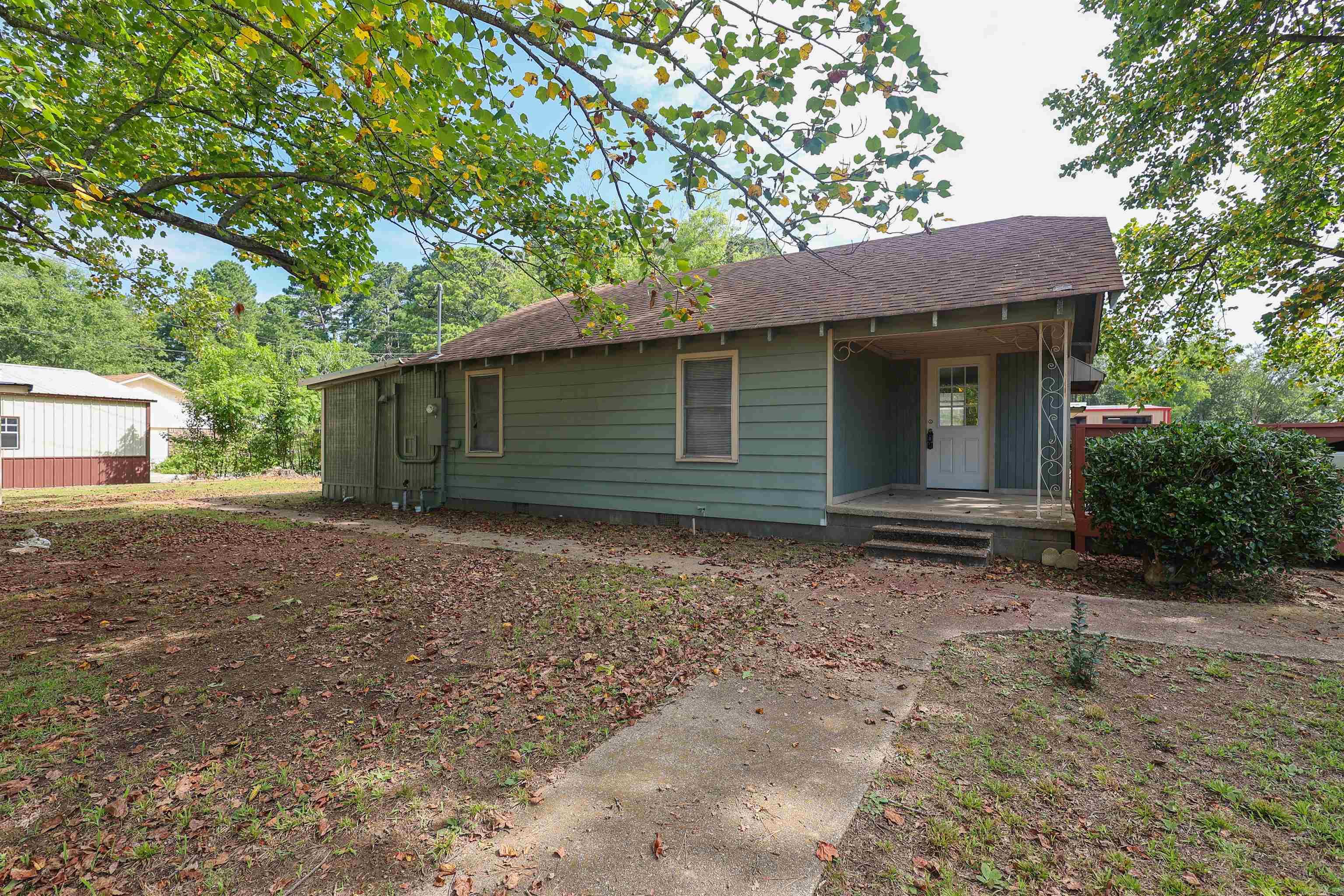 735 S 6th  Glenwood, AR