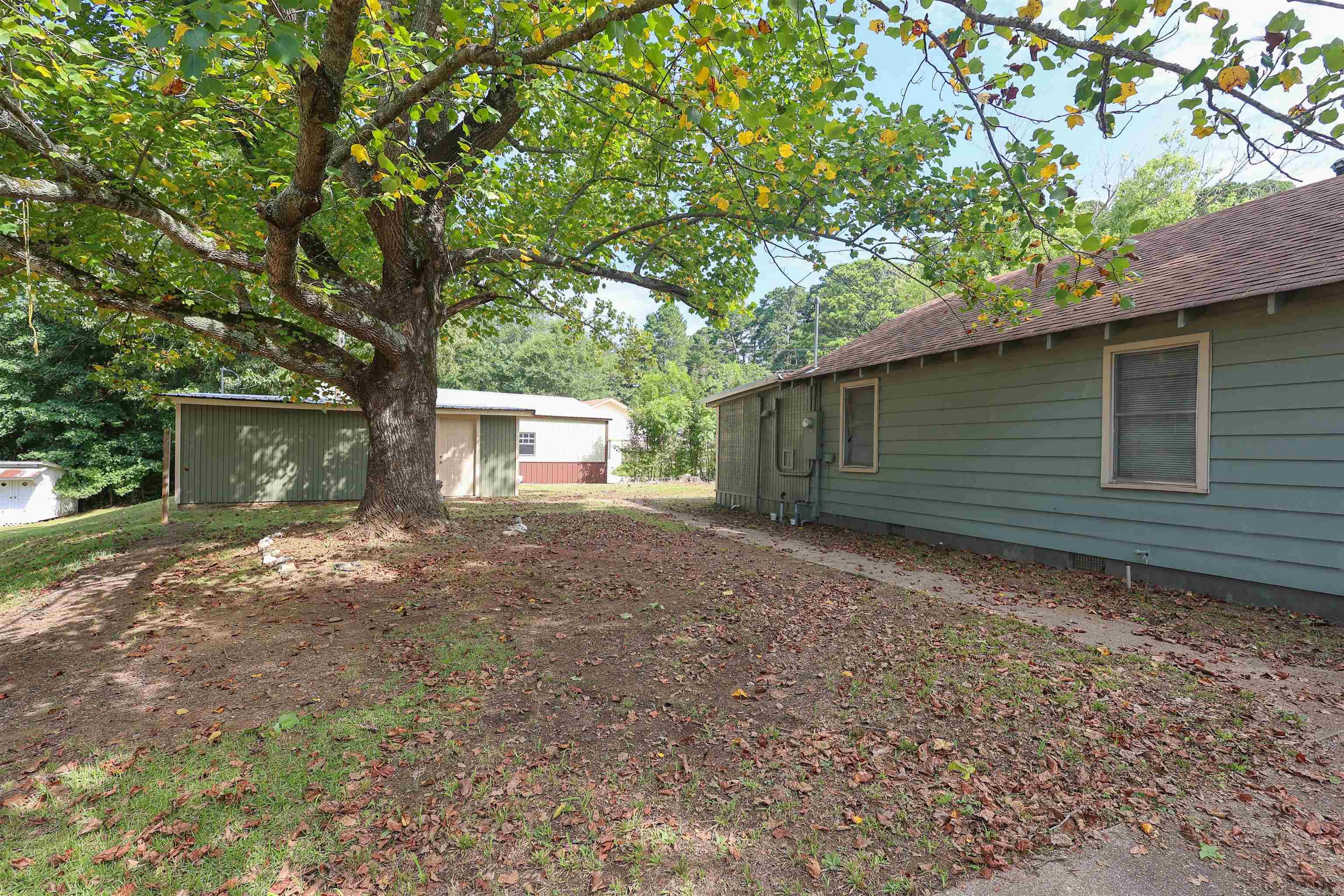 735 S 6th  Glenwood, AR