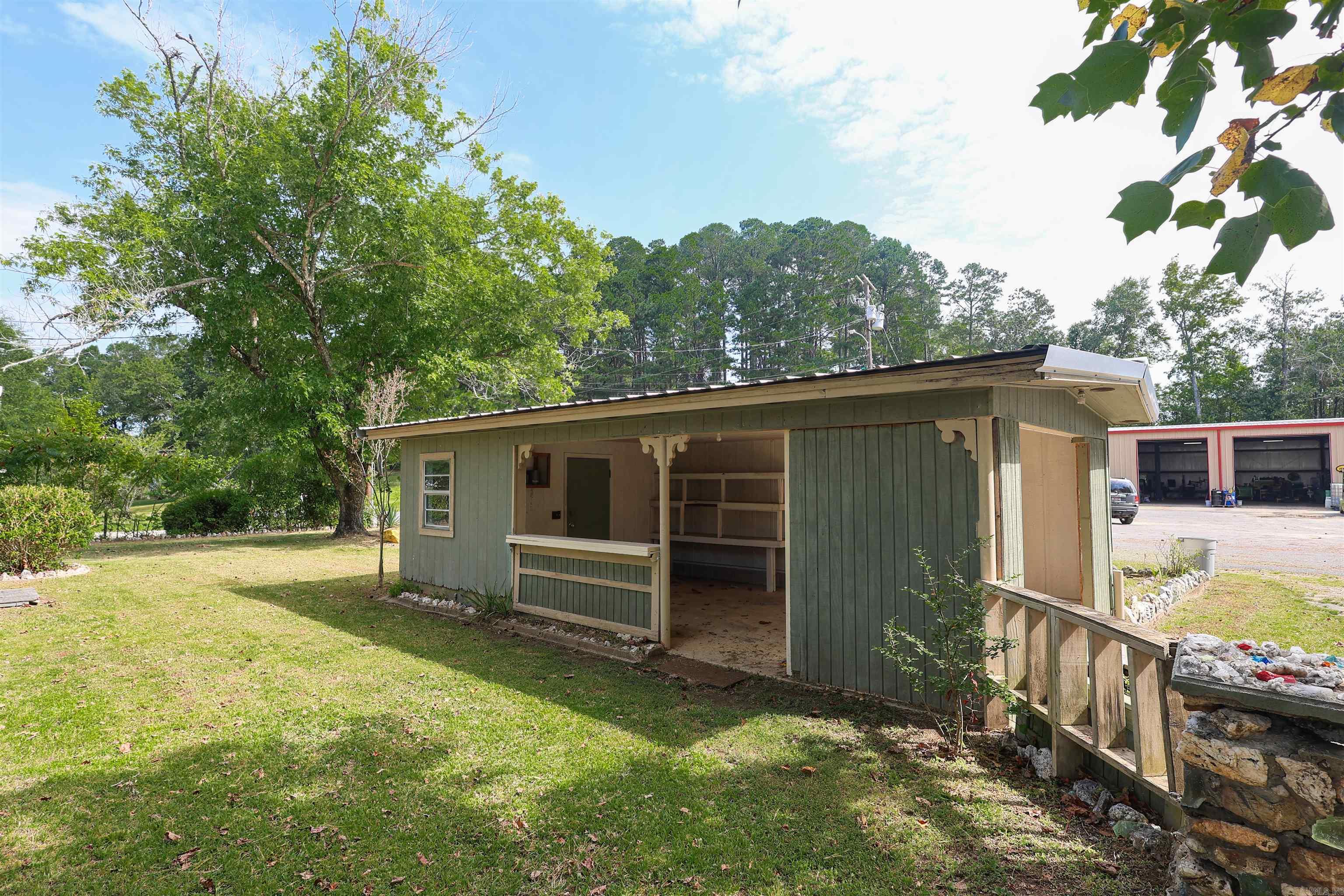 735 S 6th  Glenwood, AR
