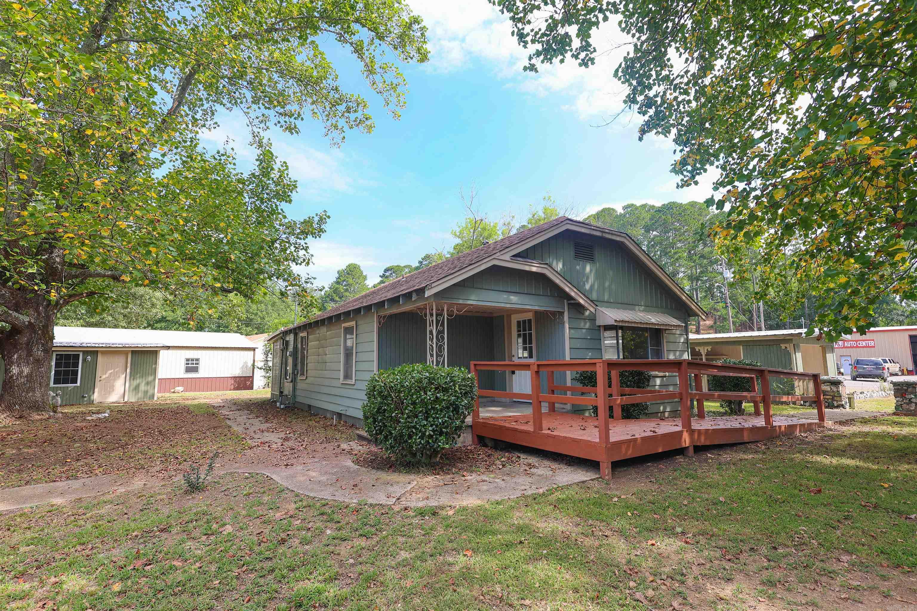 735 S 6th  Glenwood, AR