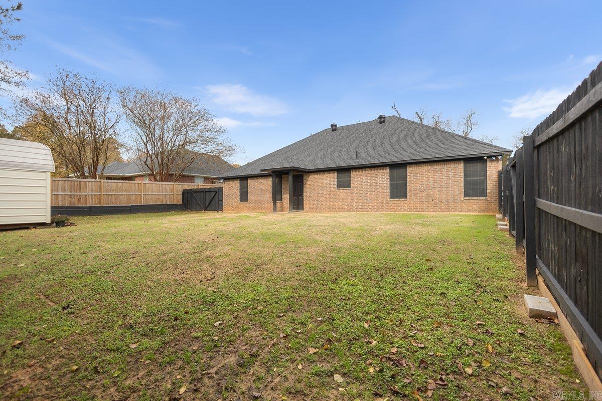 202 Spring Valley Rd  Queen City, TX