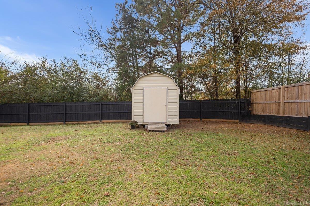 202 Spring Valley Rd  Queen City, TX