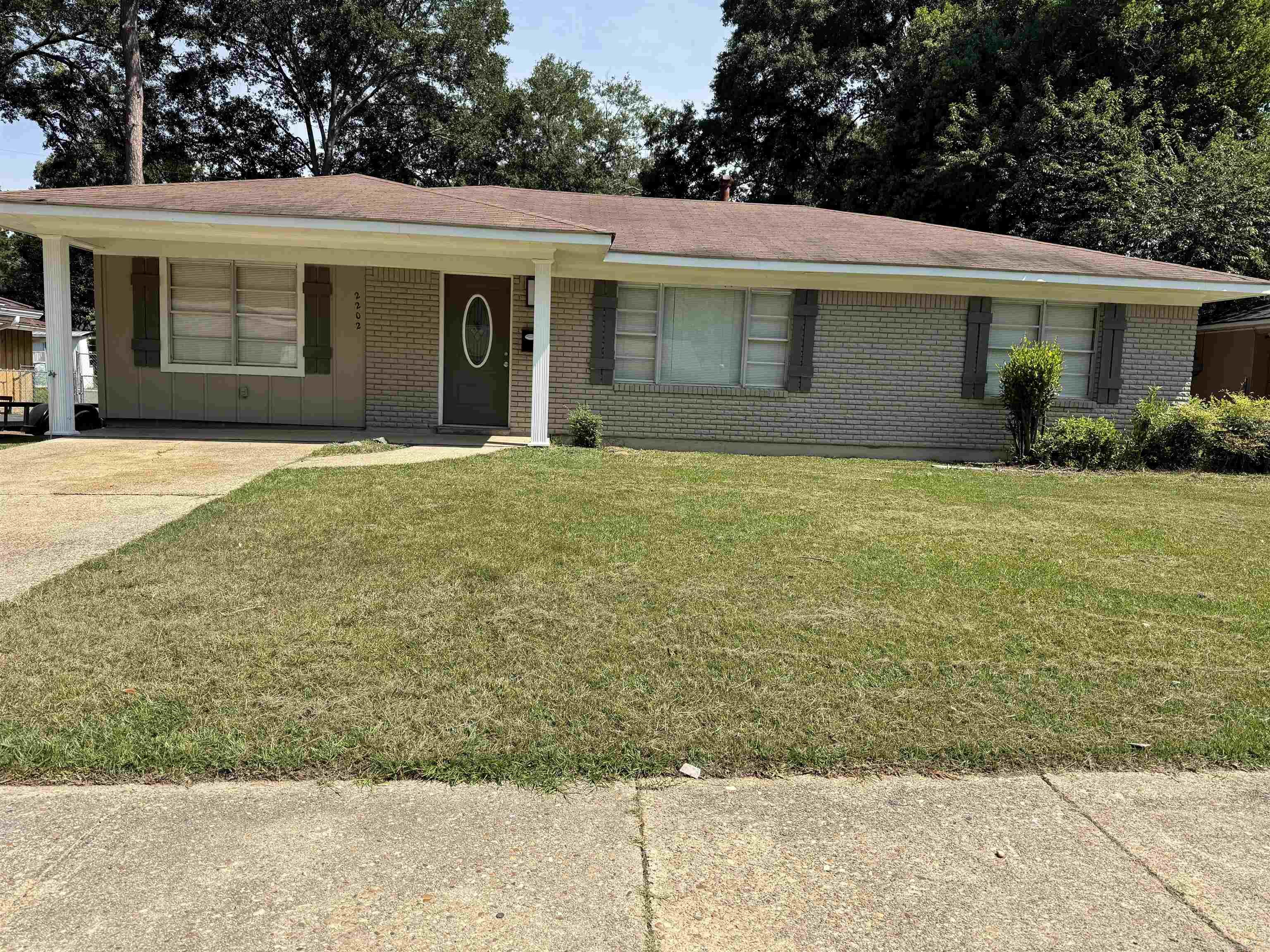 2202  Helena St  El Dorado, AR