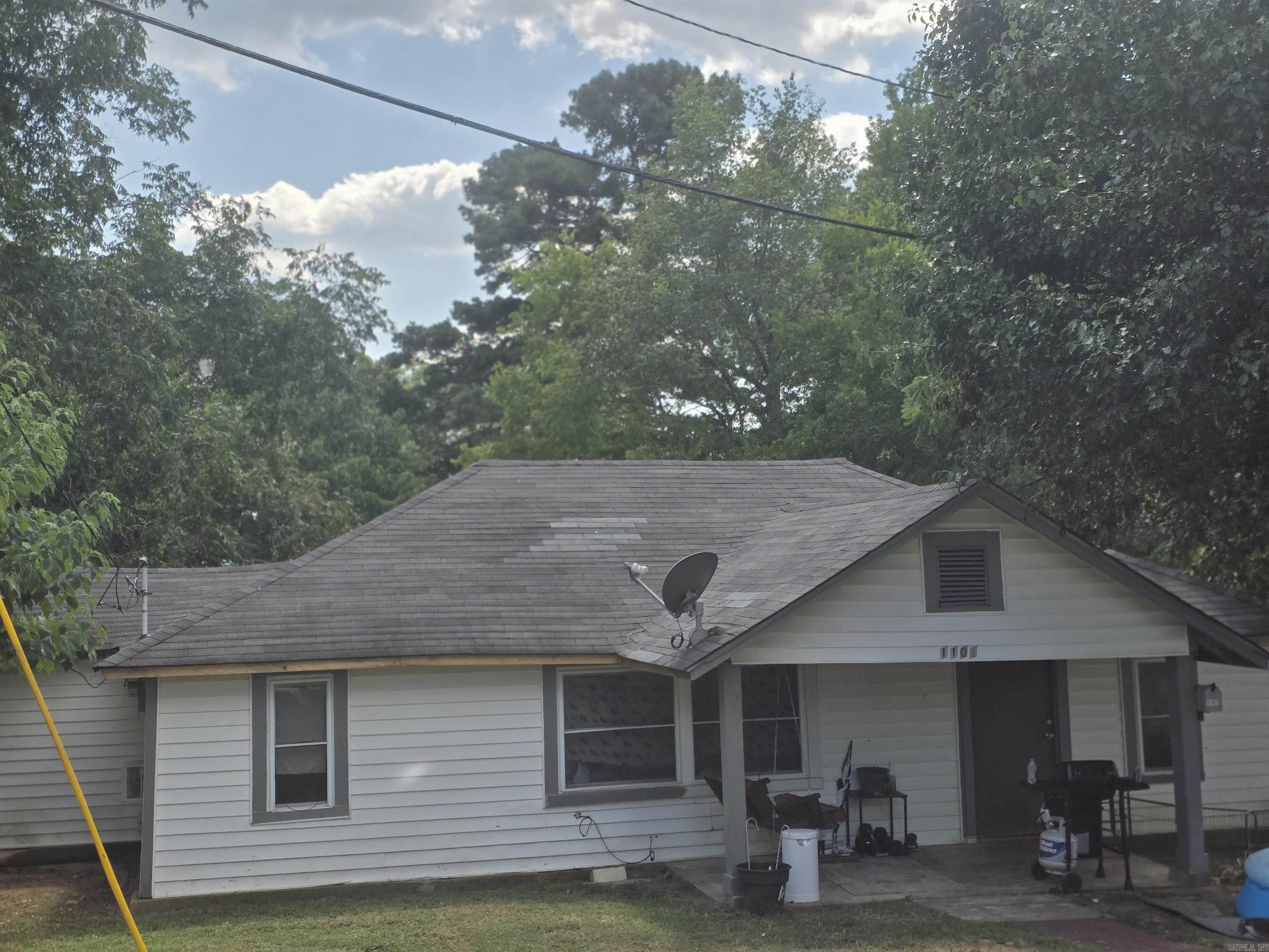 1101  Ninth  Mena, AR