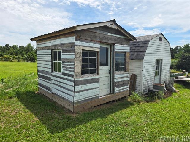 1117 GrannyHollow  Jerusalem, AR
