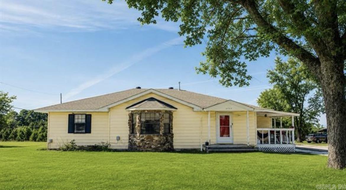 1117 GrannyHollow  Jerusalem, AR