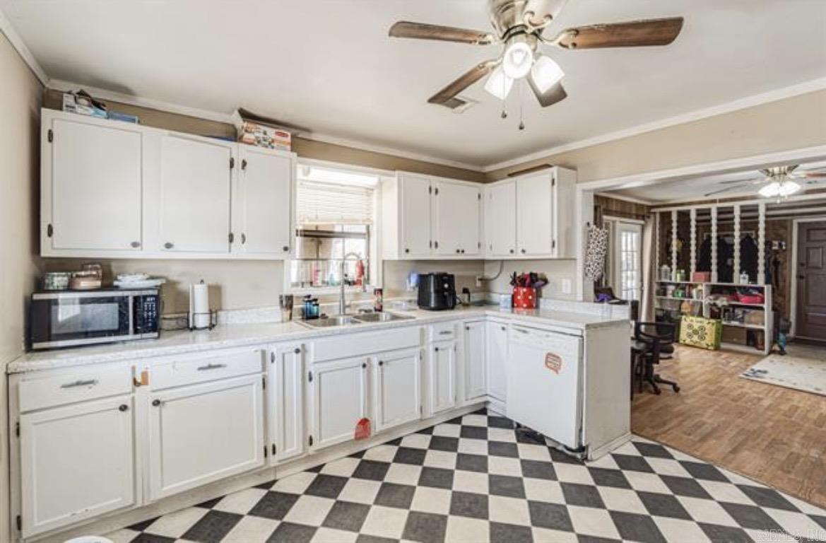 1117 GrannyHollow  Jerusalem, AR