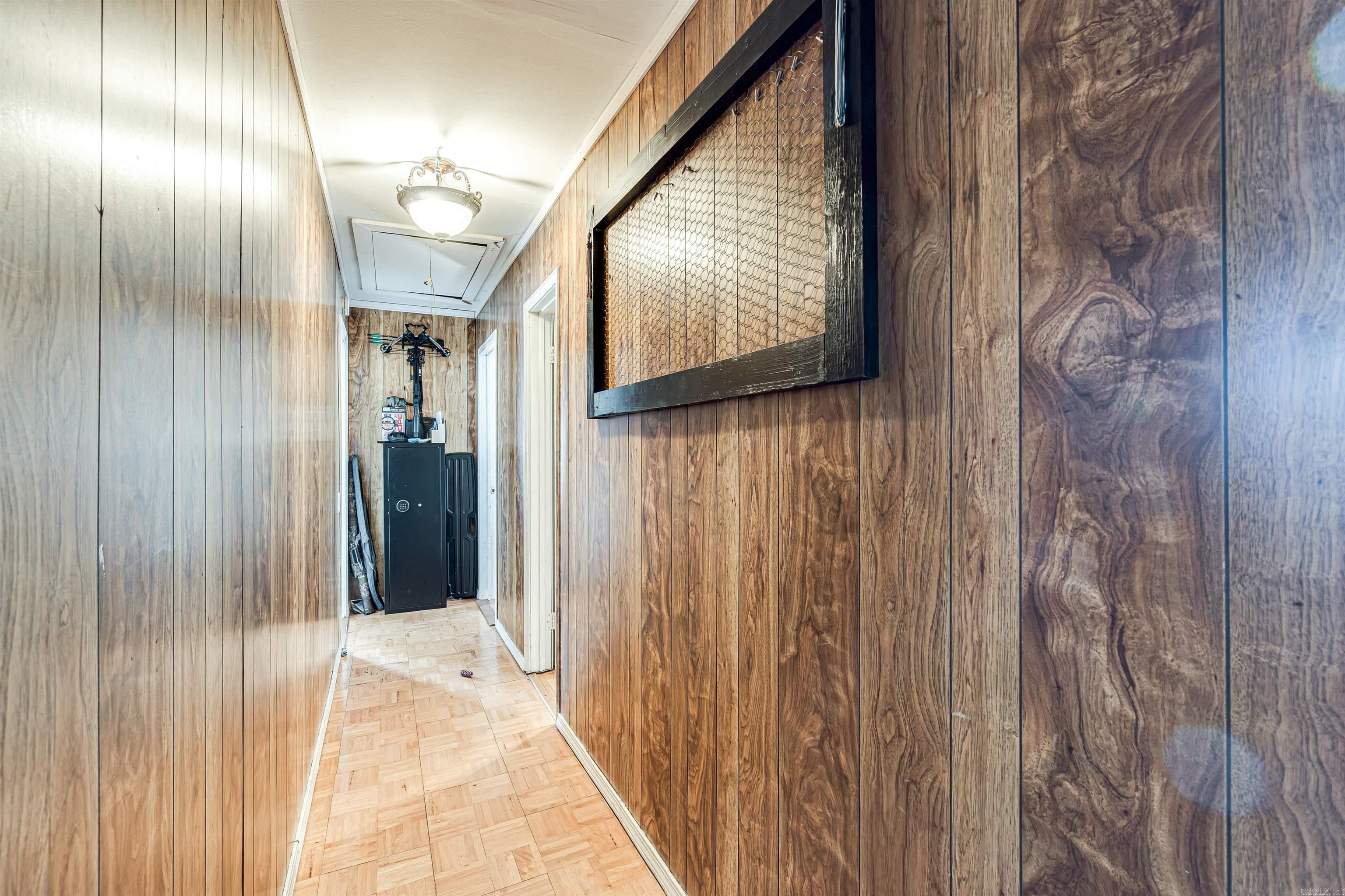 1117 GrannyHollow  Jerusalem, AR